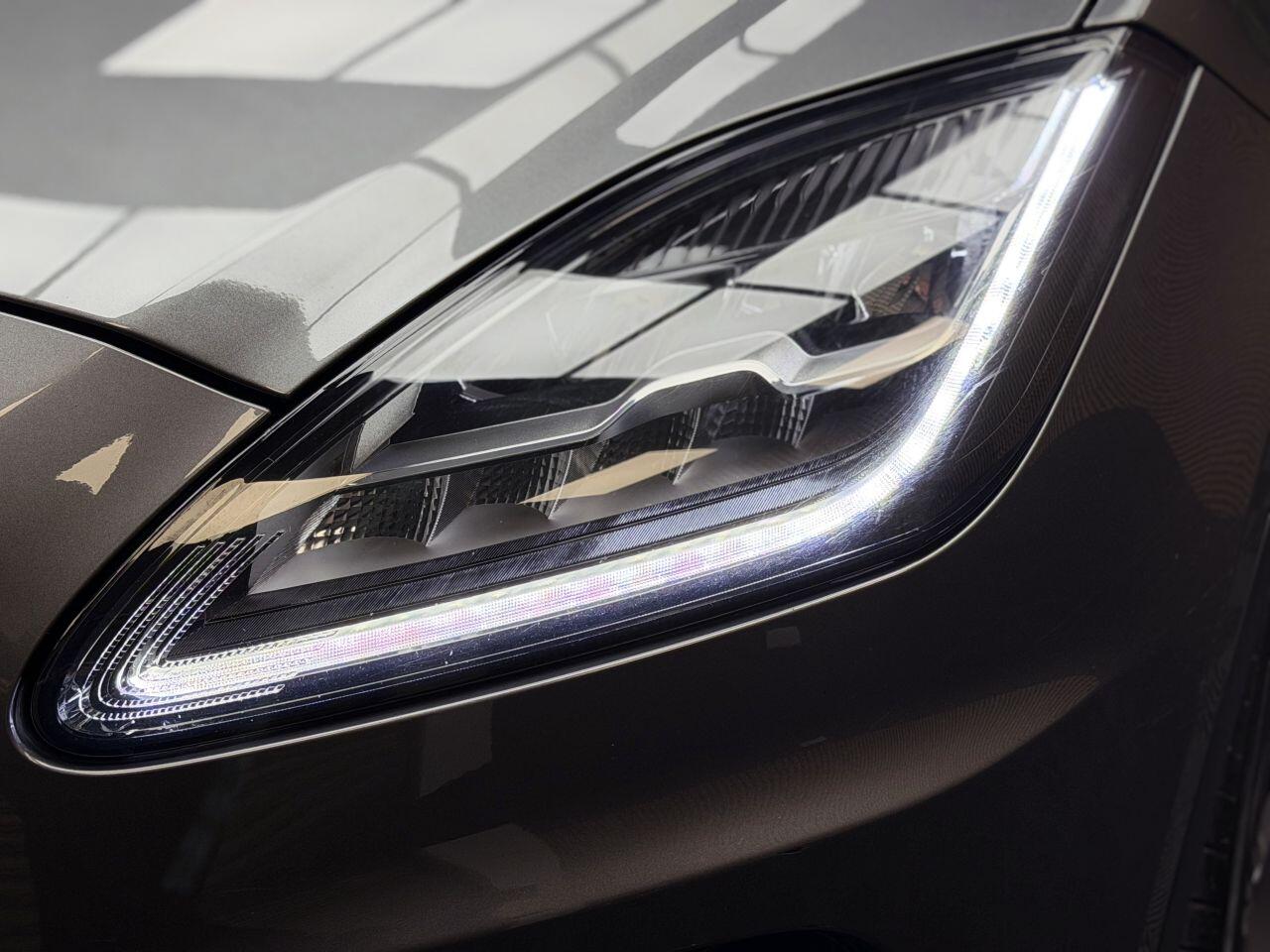 Jaguar E-Pace view 16