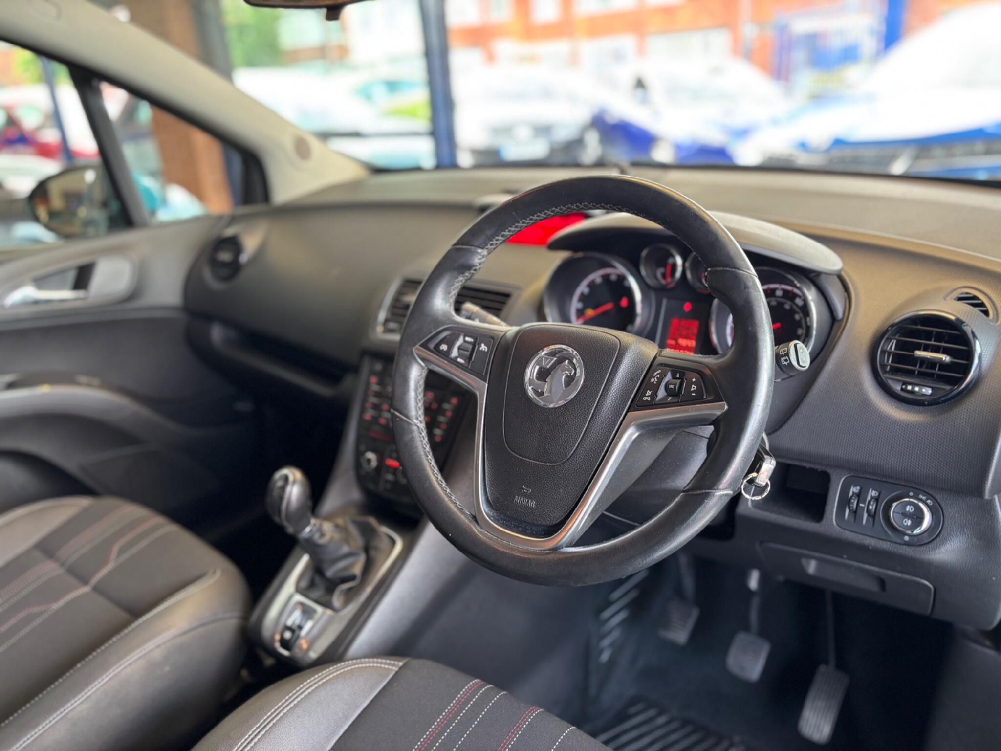 Vauxhall Meriva view 9