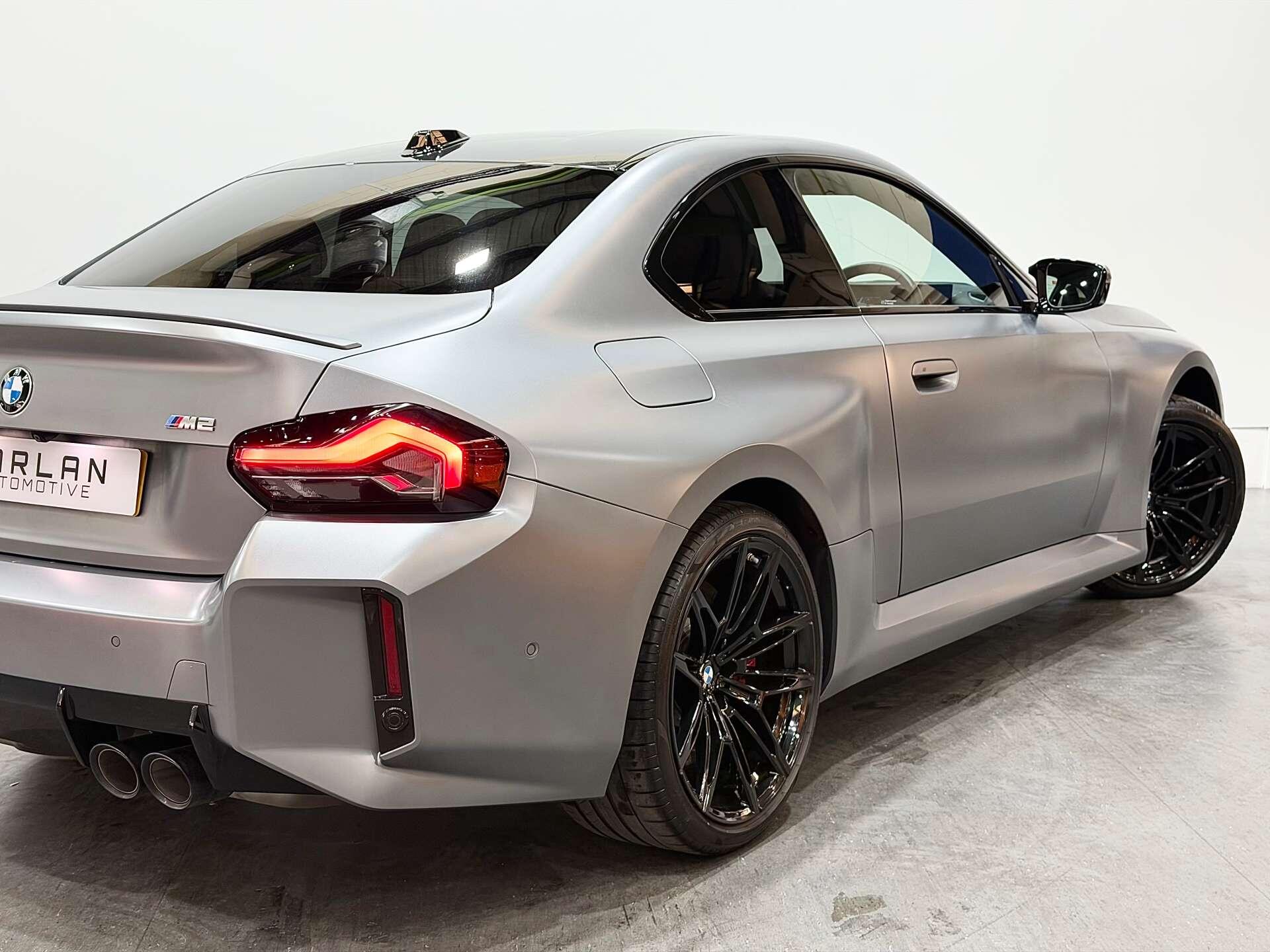 BMW M2 view 17