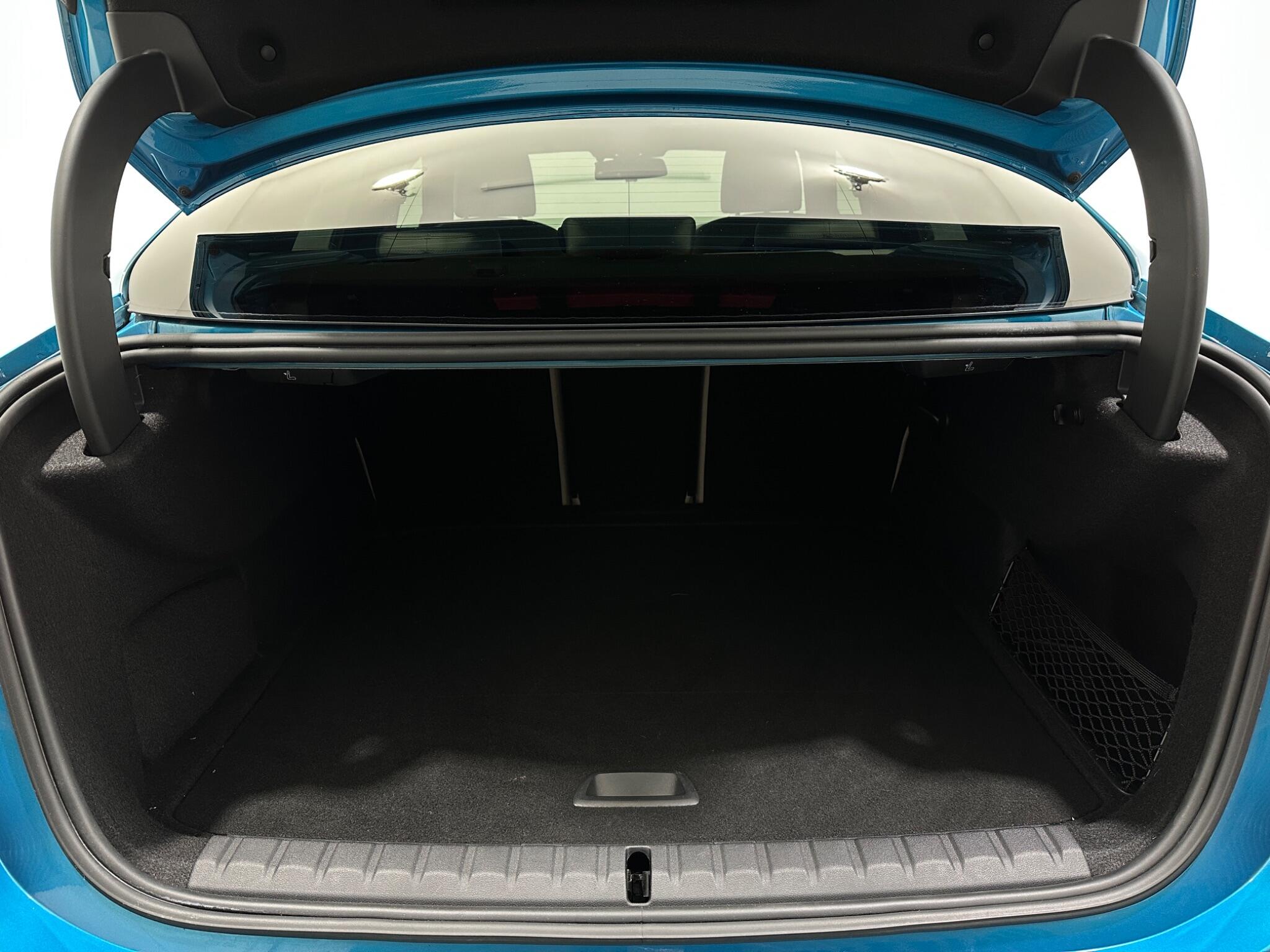 BMW 2 Series view 48