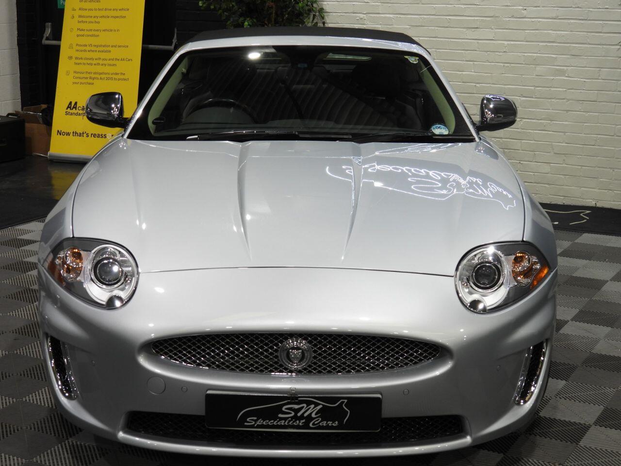 Jaguar XK view 37