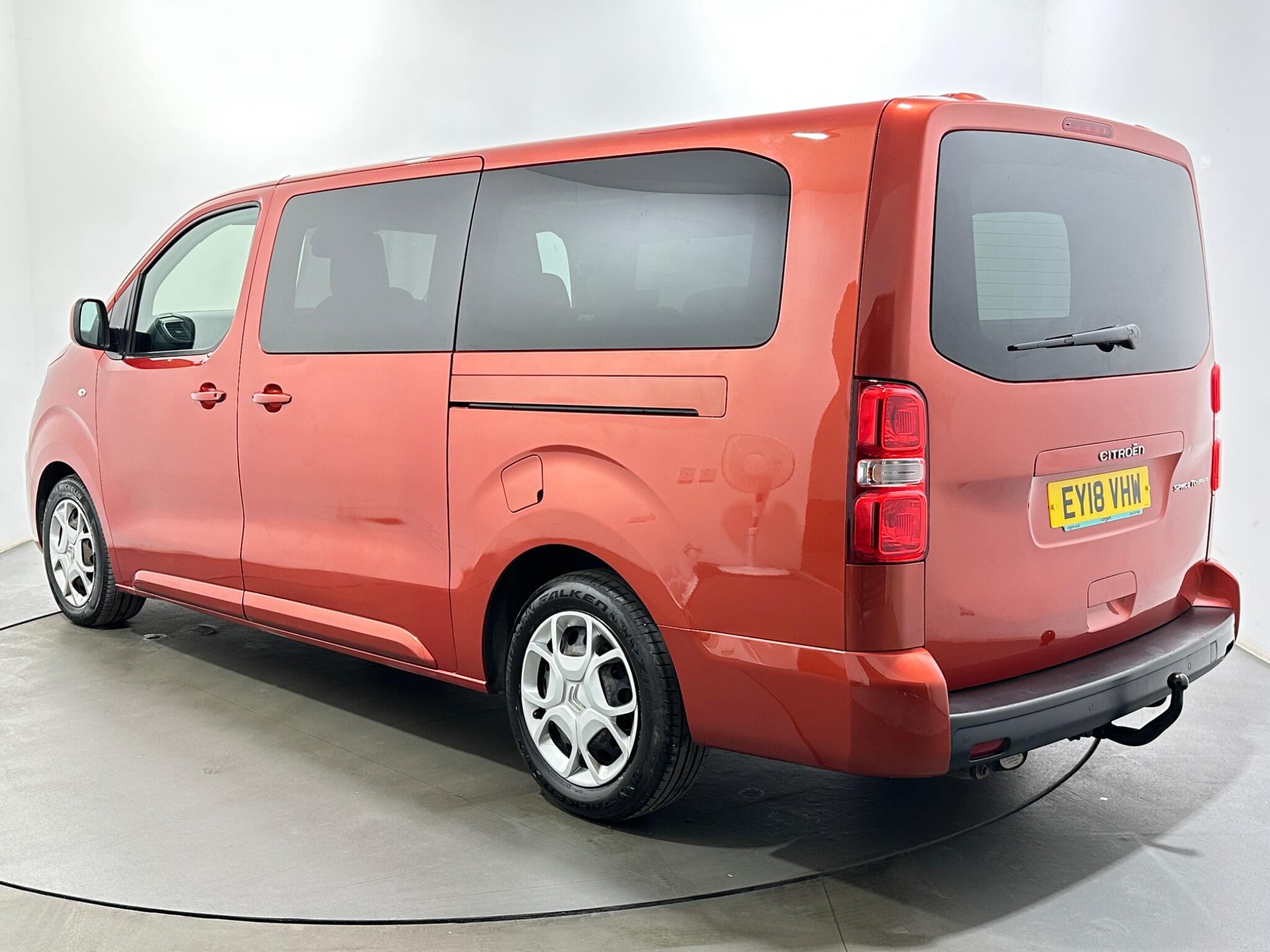 Citroen Spacetourer view 6