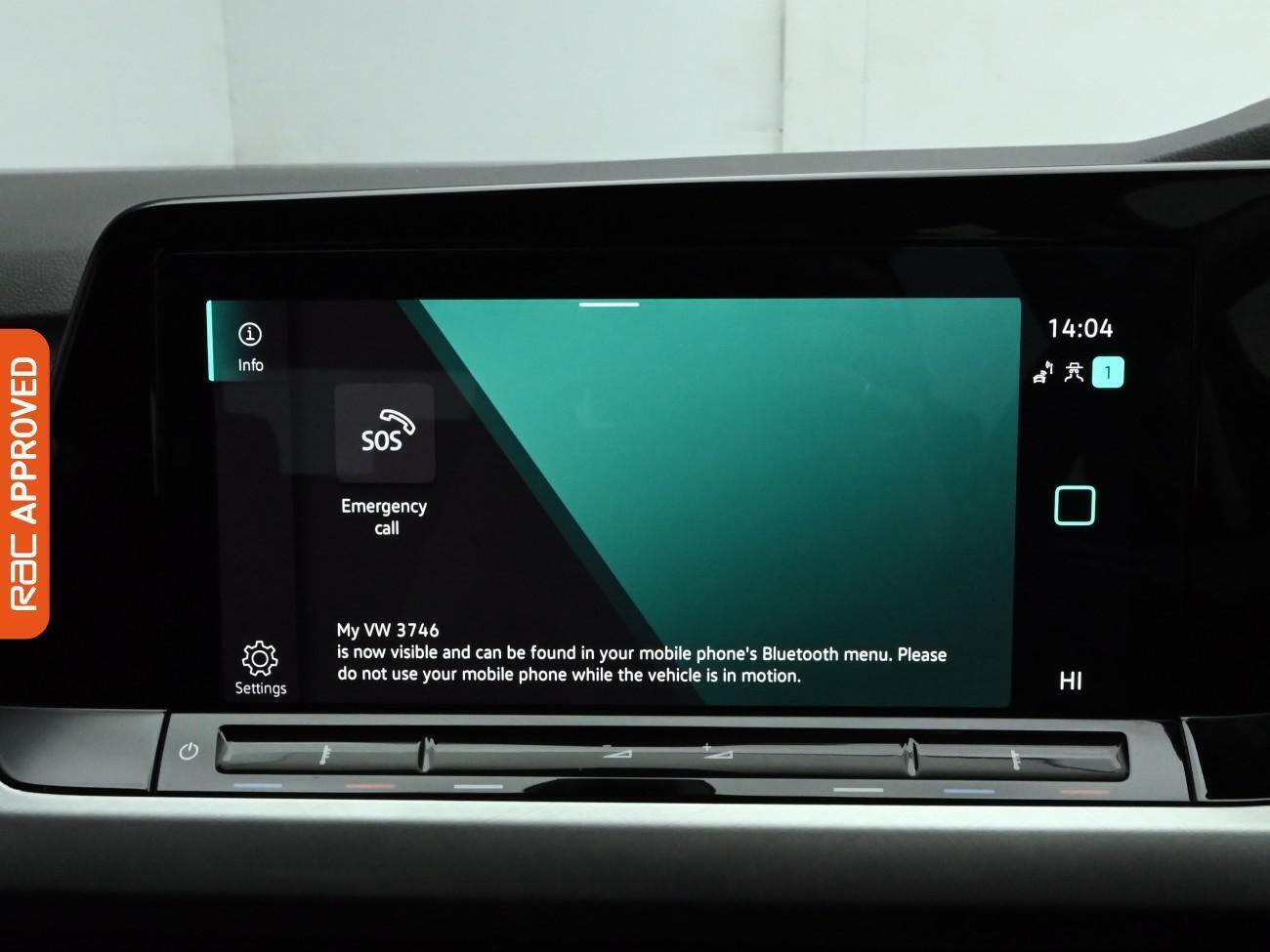 Volkswagen Golf view 17