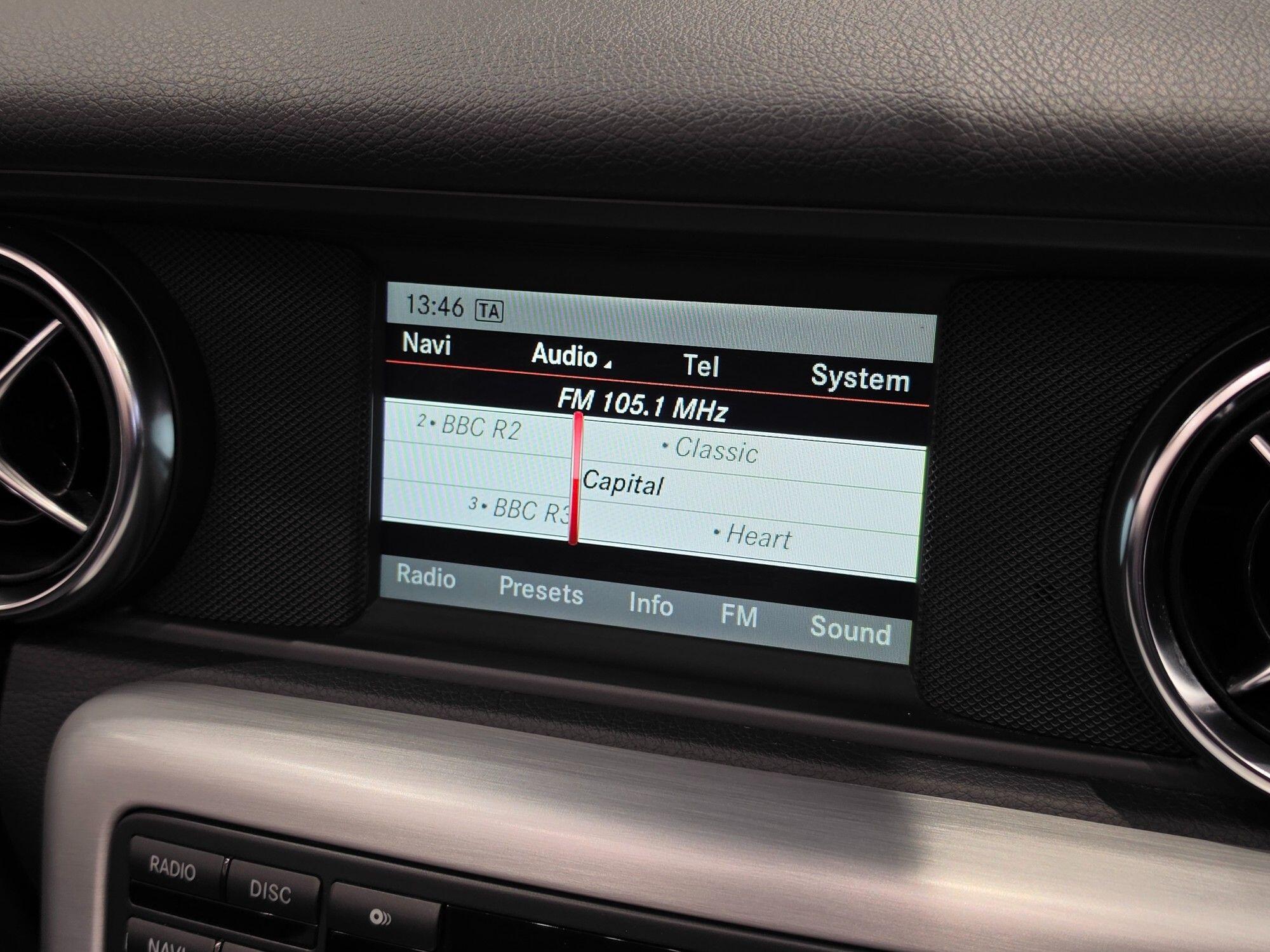 Mercedes-Benz SLK view 35