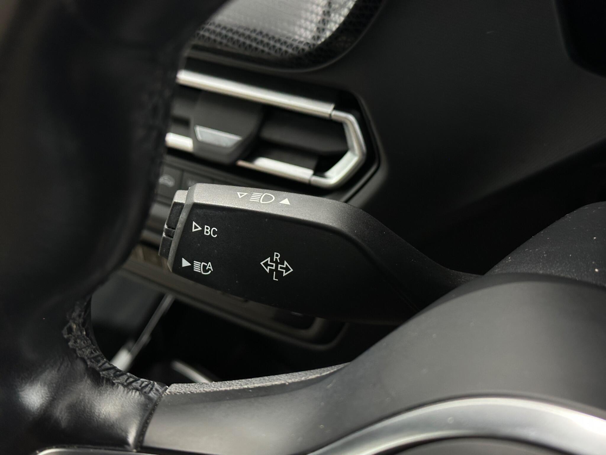 BMW 2 Series view 14