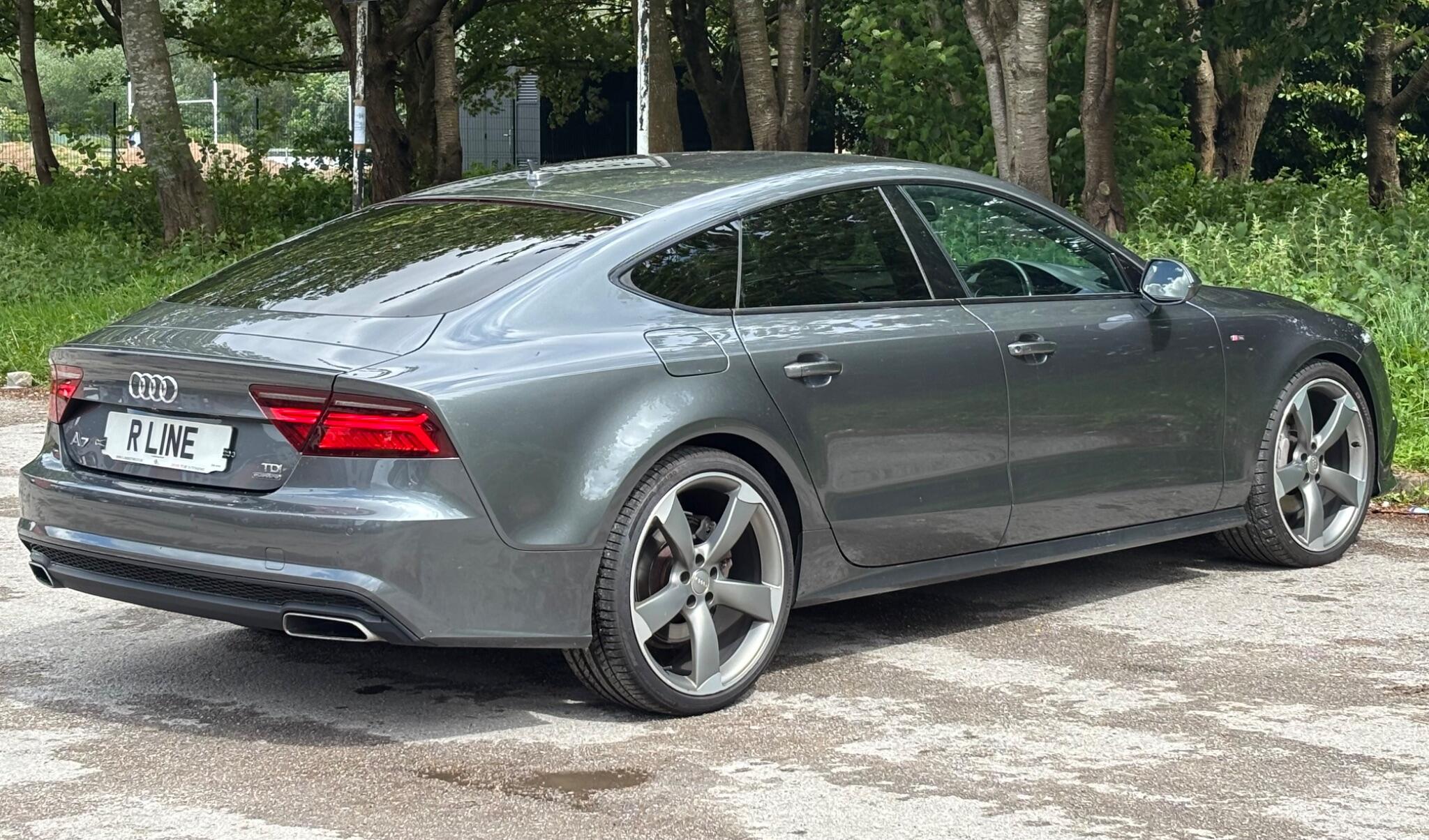 Audi A7 view 9