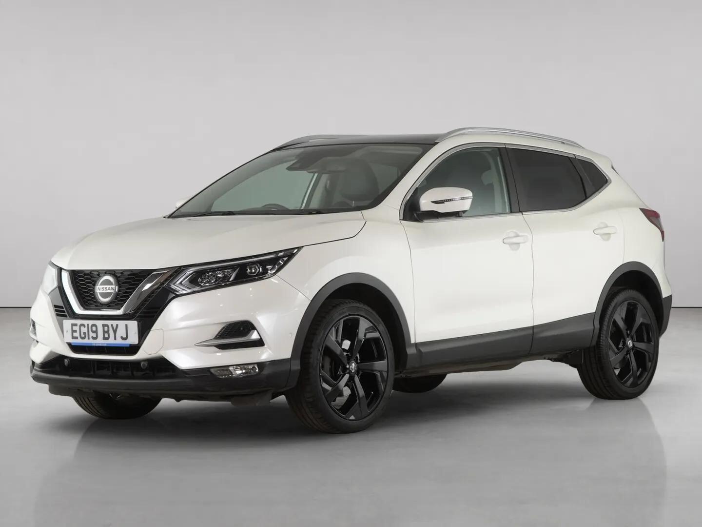 Nissan Qashqai view 2