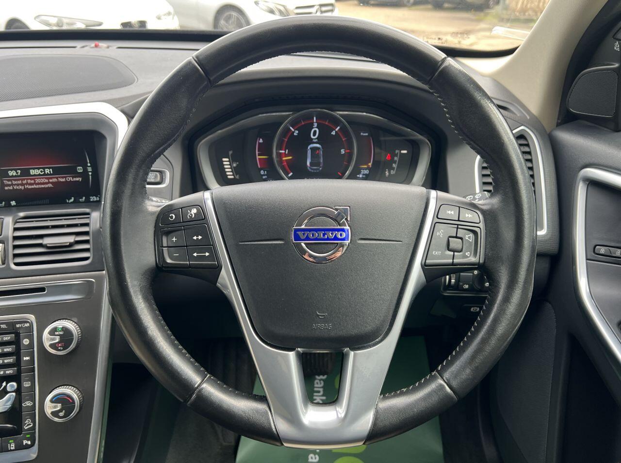 Volvo XC60 view 48