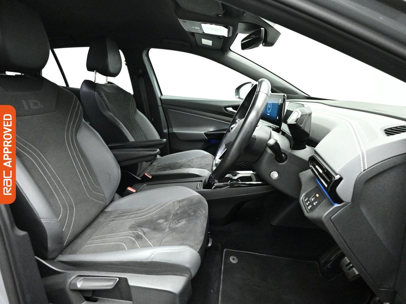 Volkswagen Id.4 view 13