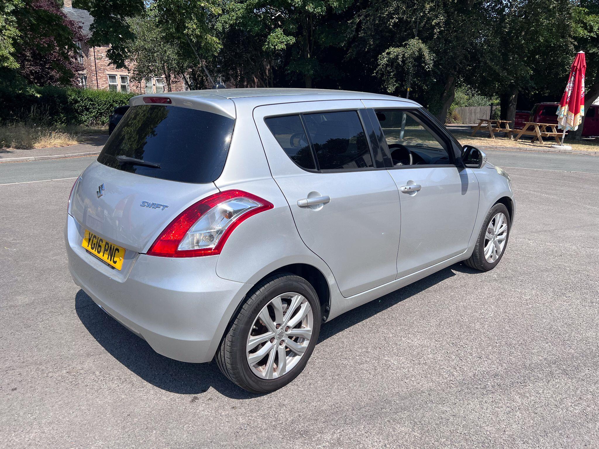 Suzuki Swift view 8
