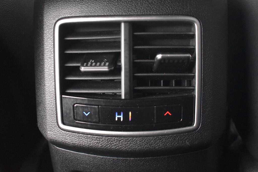 Kia Sportage view 44