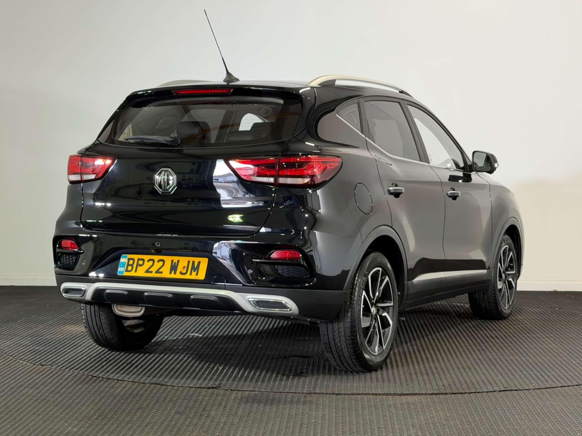 MG ZS view 7