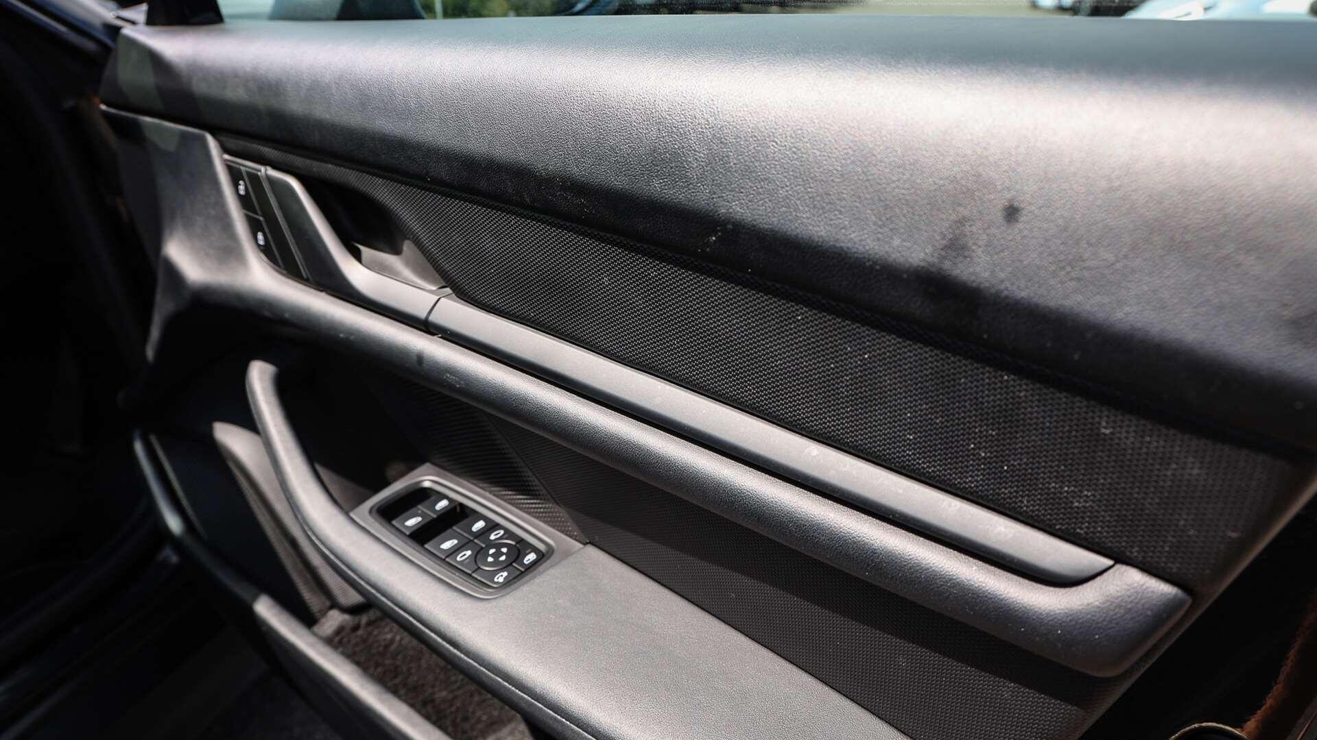 Porsche Taycan view 28