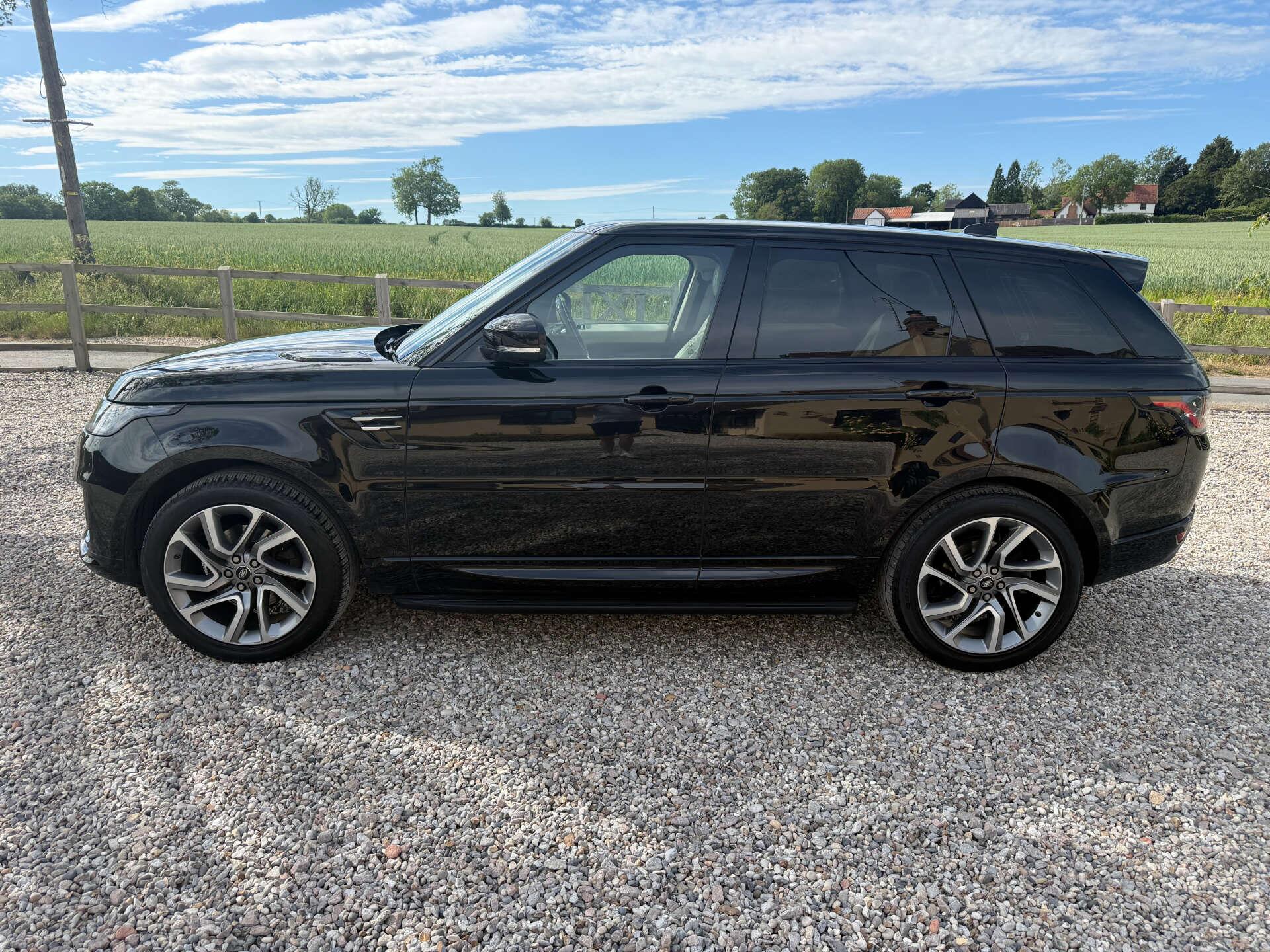 Land Rover Range Rover Sport view 5