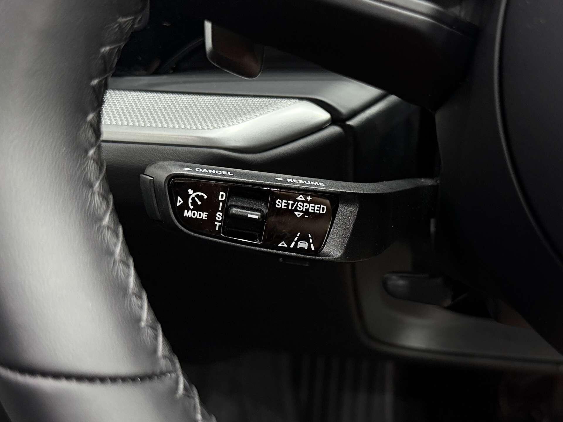 Porsche Cayenne view 48