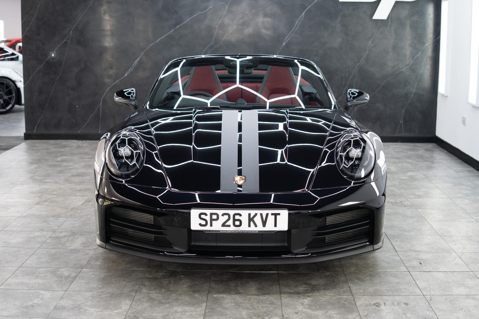 Porsche 911 view 27