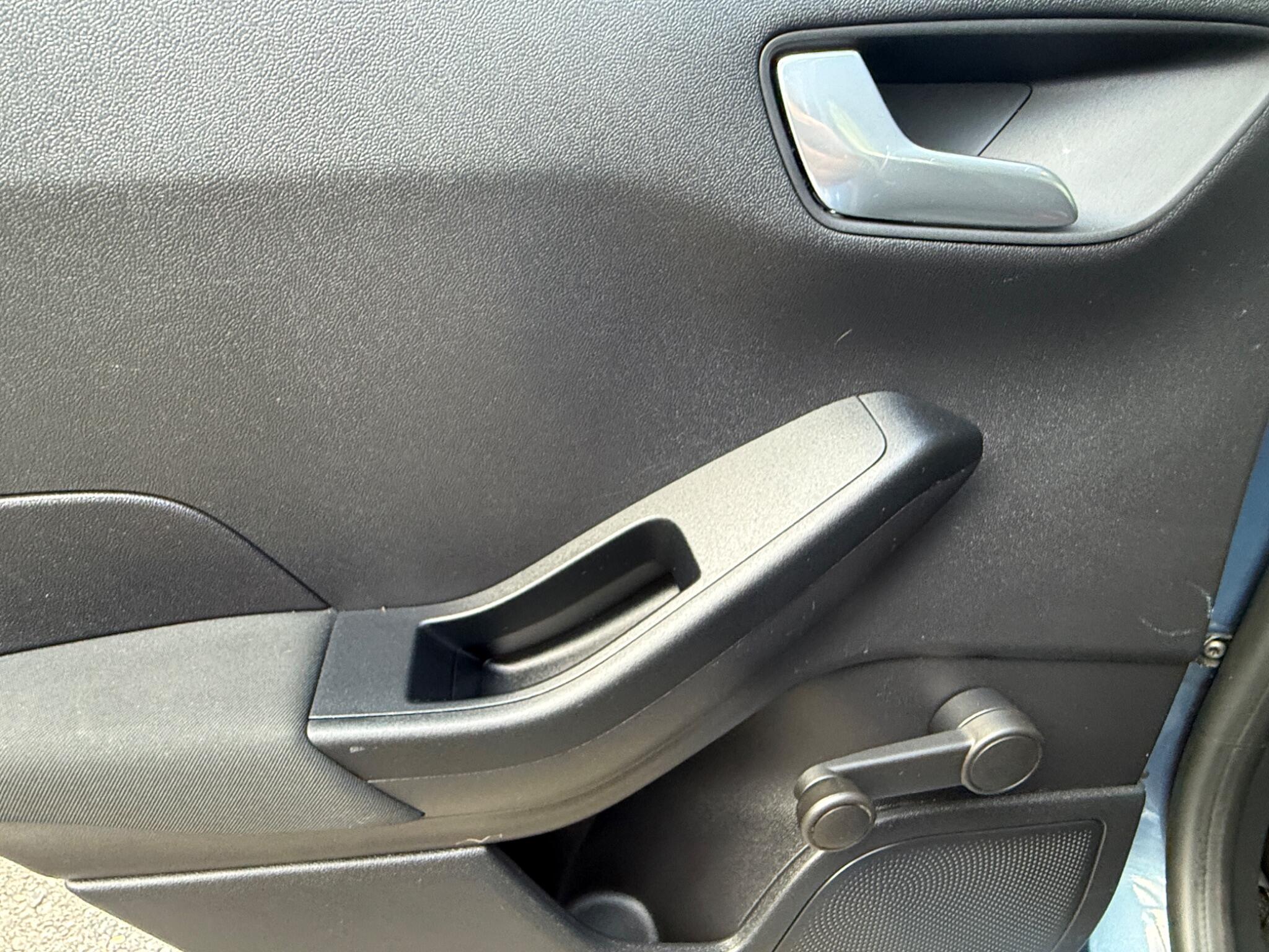 2019 Ford Fiesta image 29