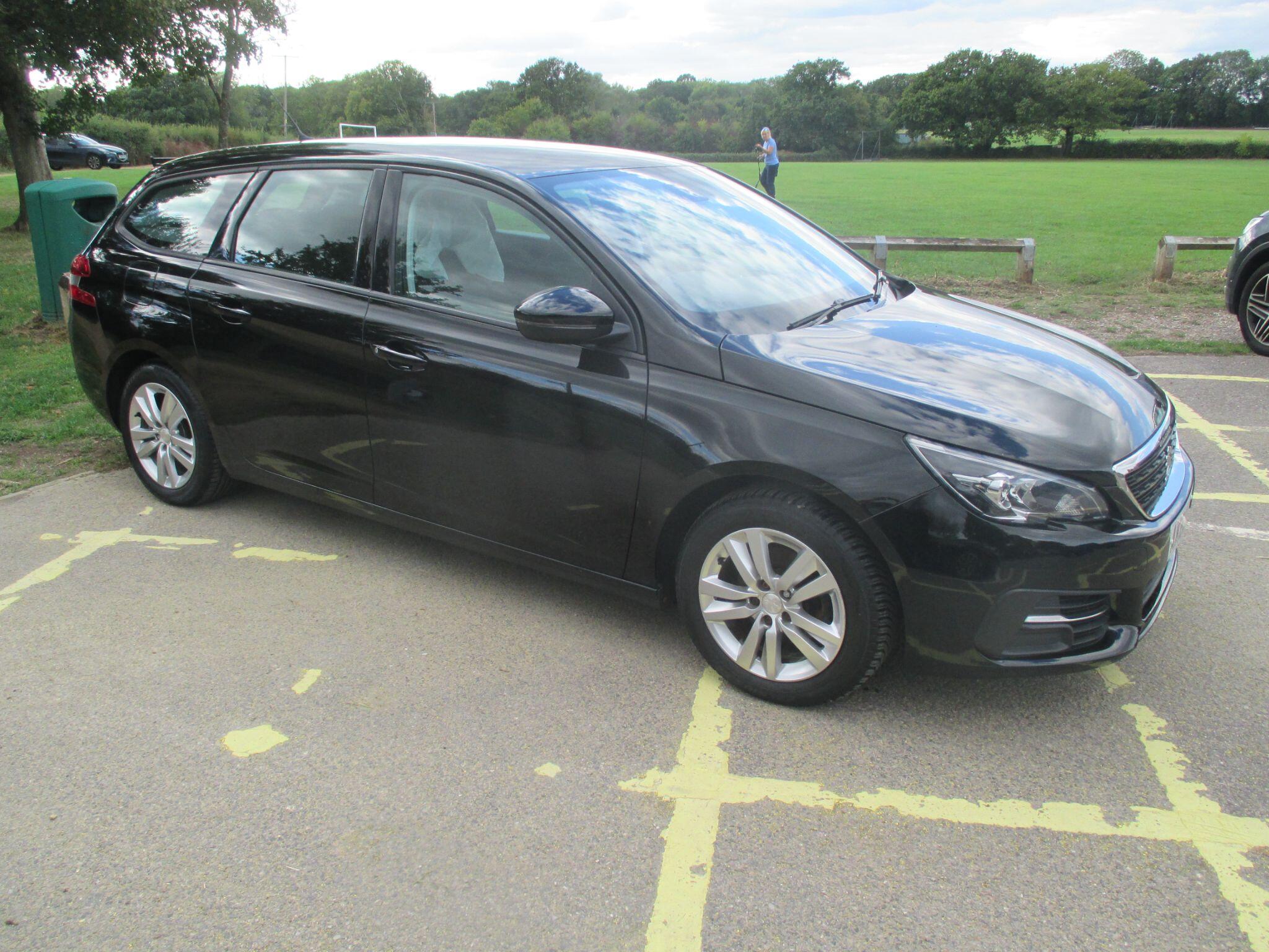 Peugeot 308 SW view 7