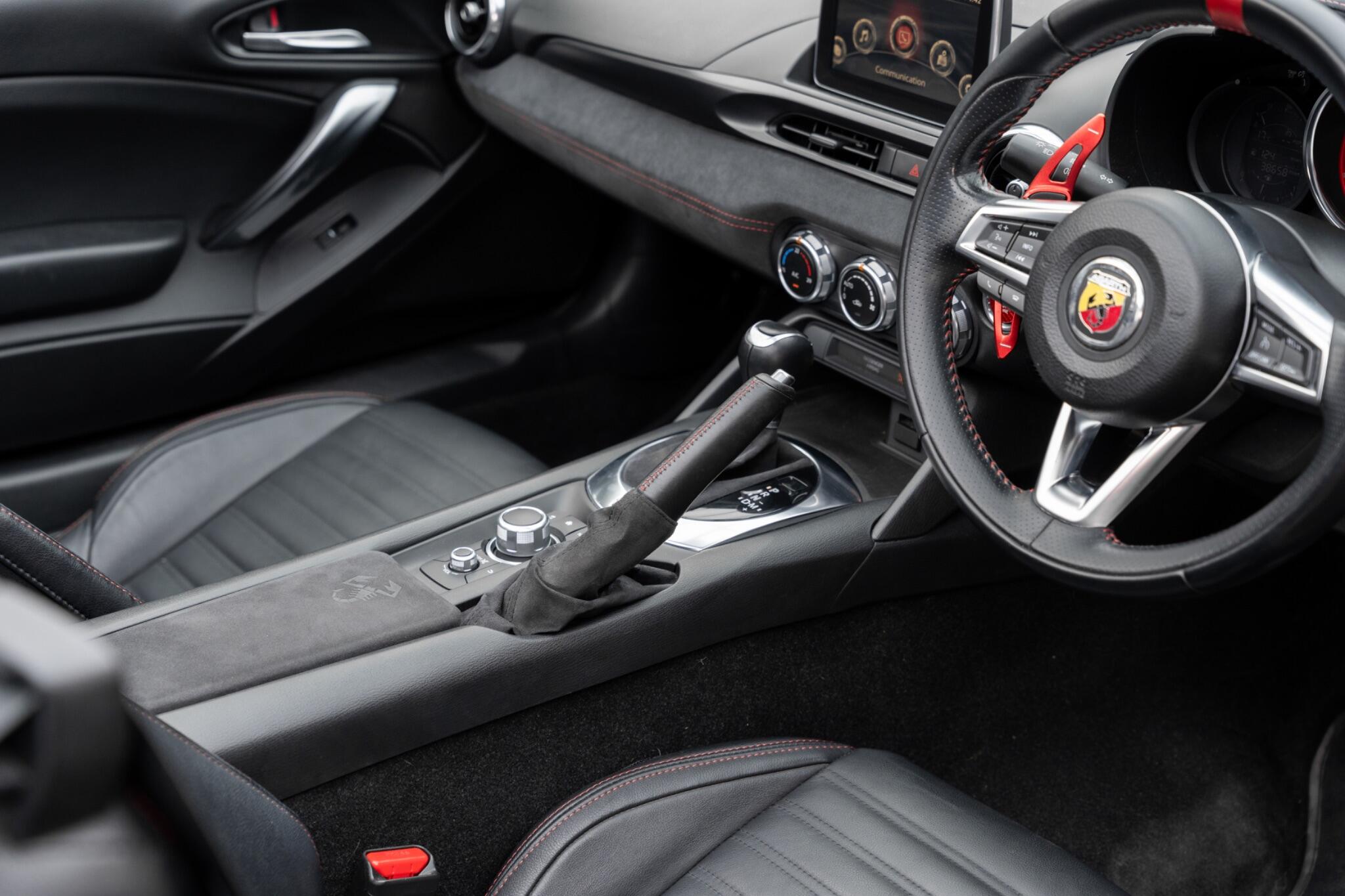 Abarth 124 Spider view 31
