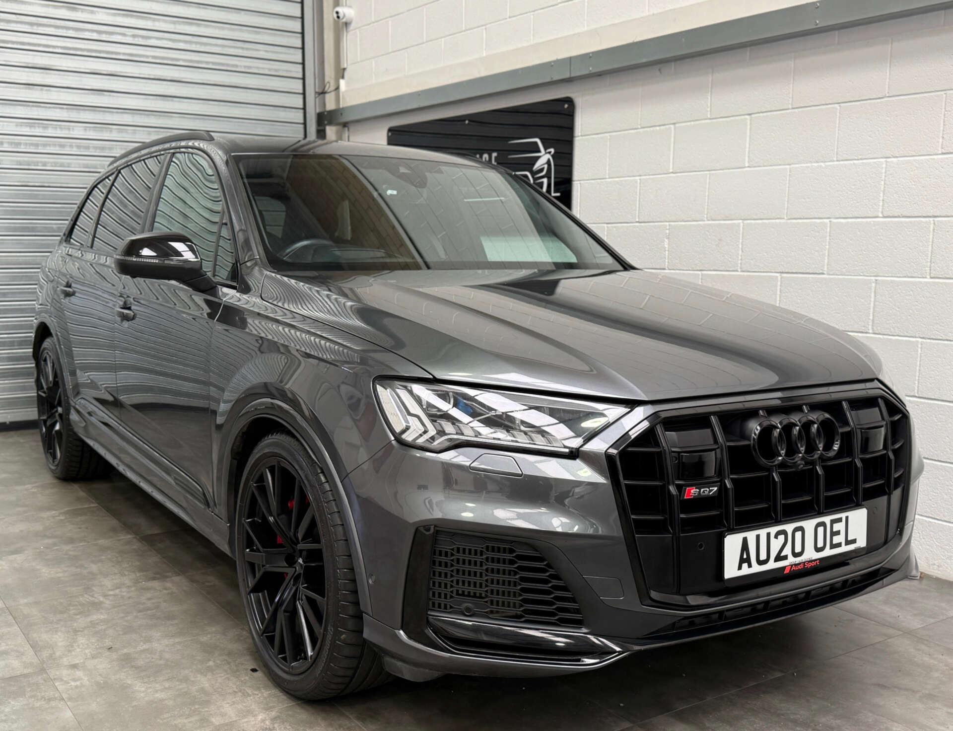 Audi SQ7 main image