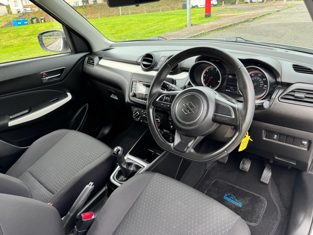 Suzuki Swift view 26