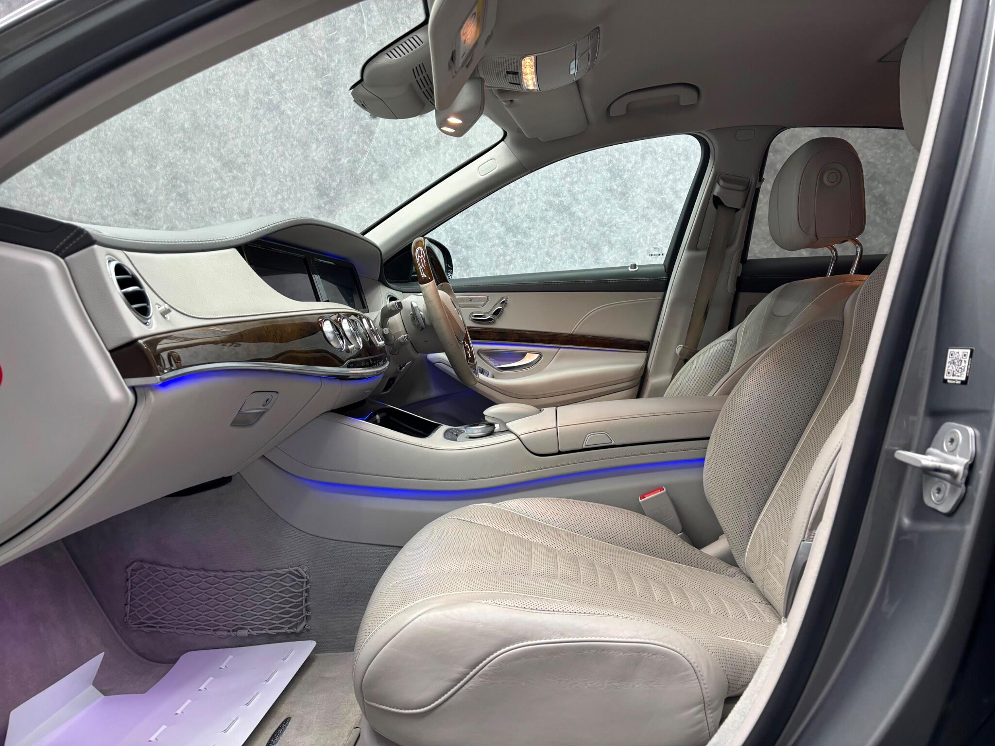 Mercedes-Benz S Class view 14