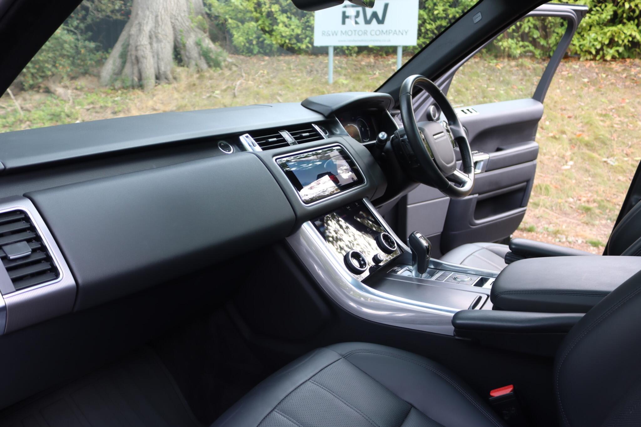 Land Rover Range Rover Sport view 27