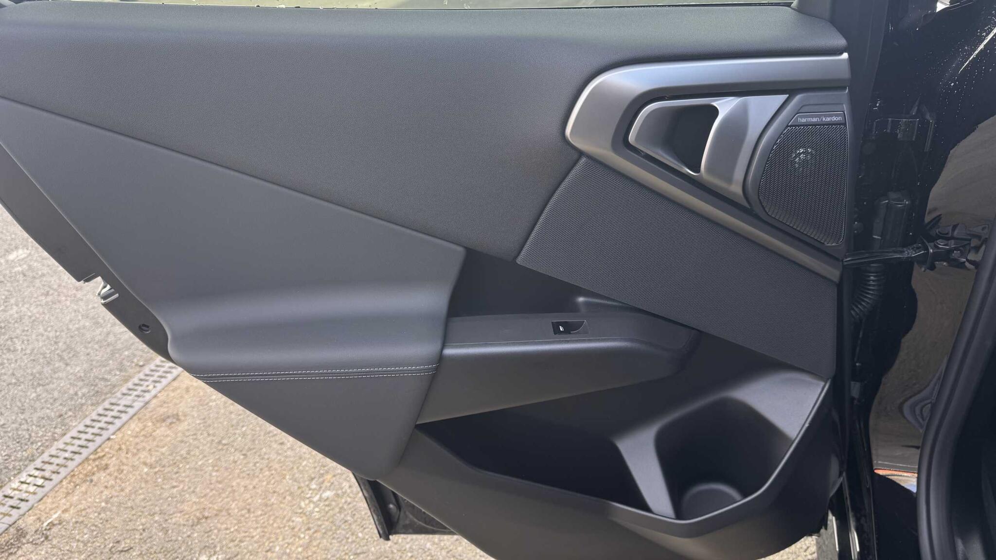 BMW X3 view 10