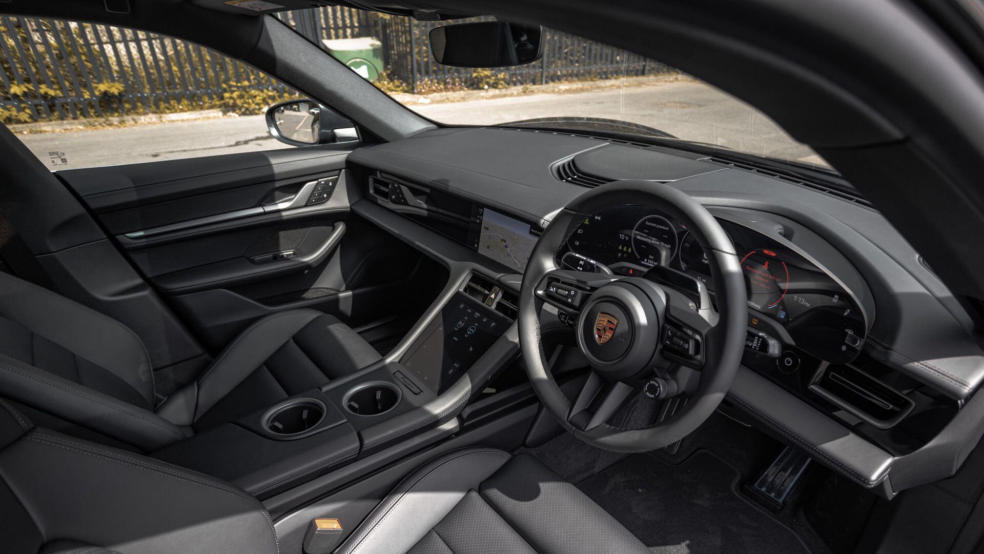 Porsche Taycan view 12