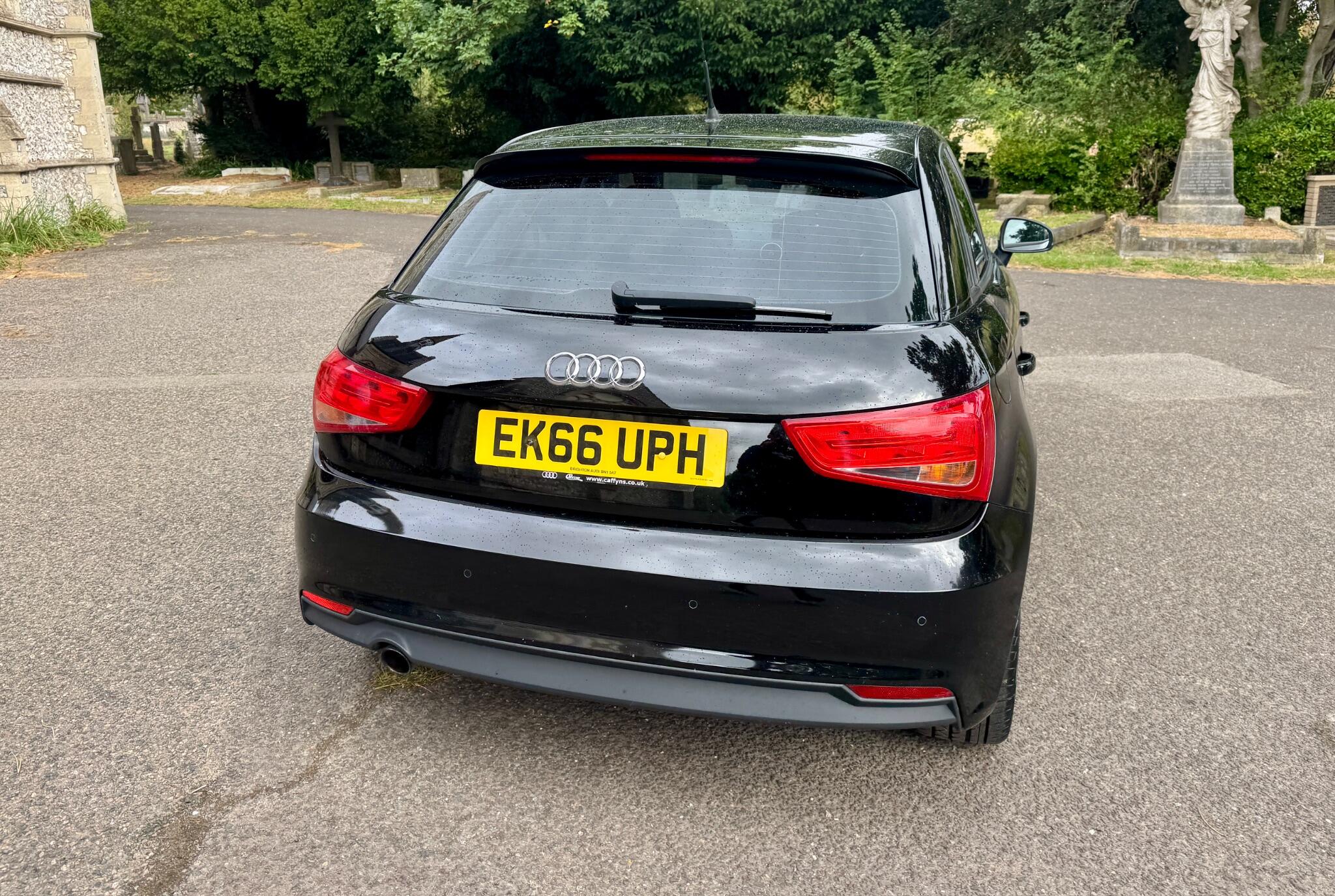 Audi A1 view 18