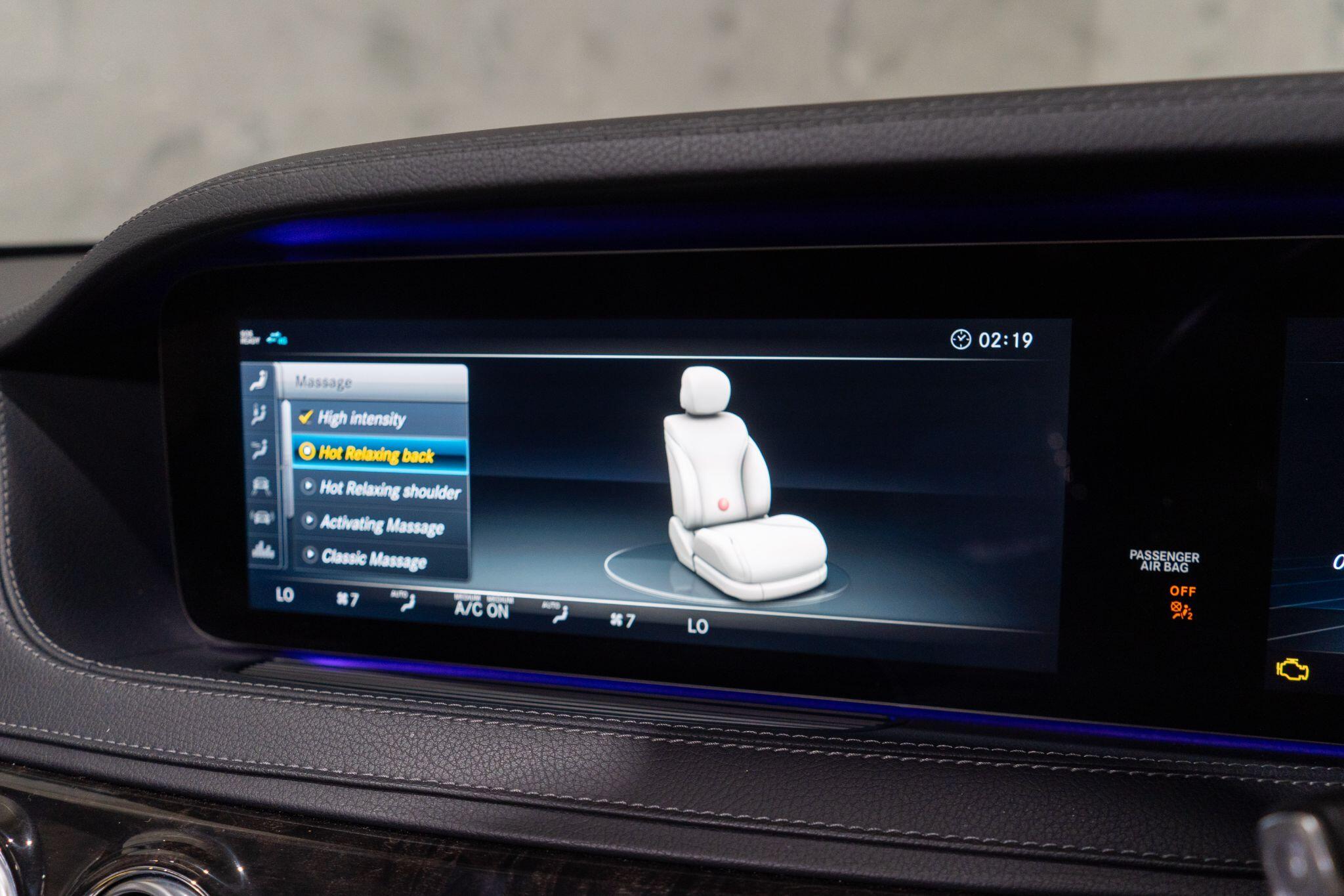 Mercedes-Benz S-Class view 34