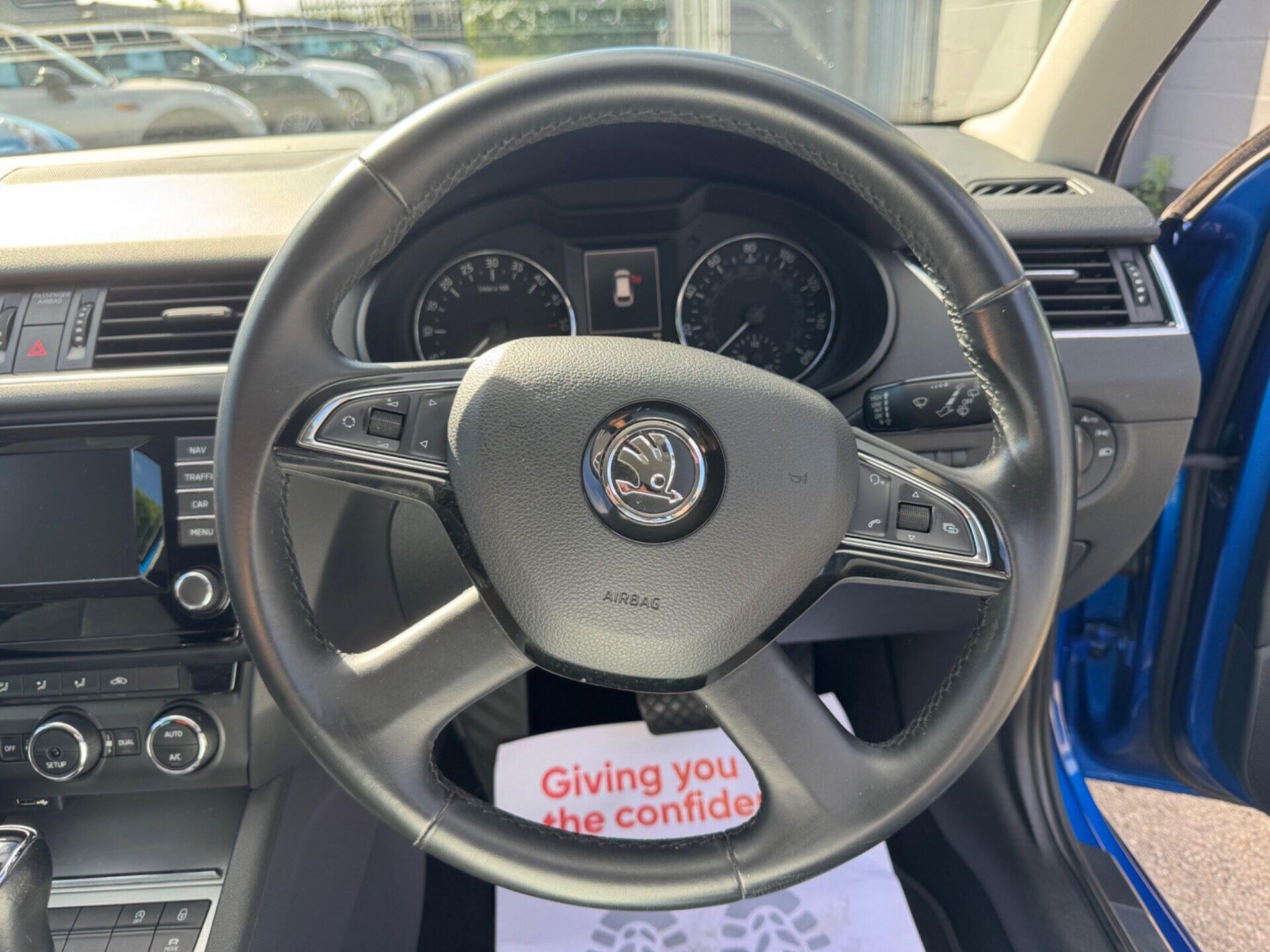 Skoda Octavia view 38