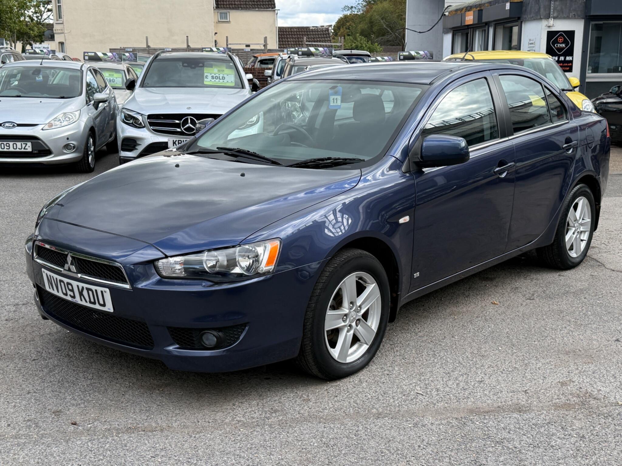 Mitsubishi Lancer - Image 8