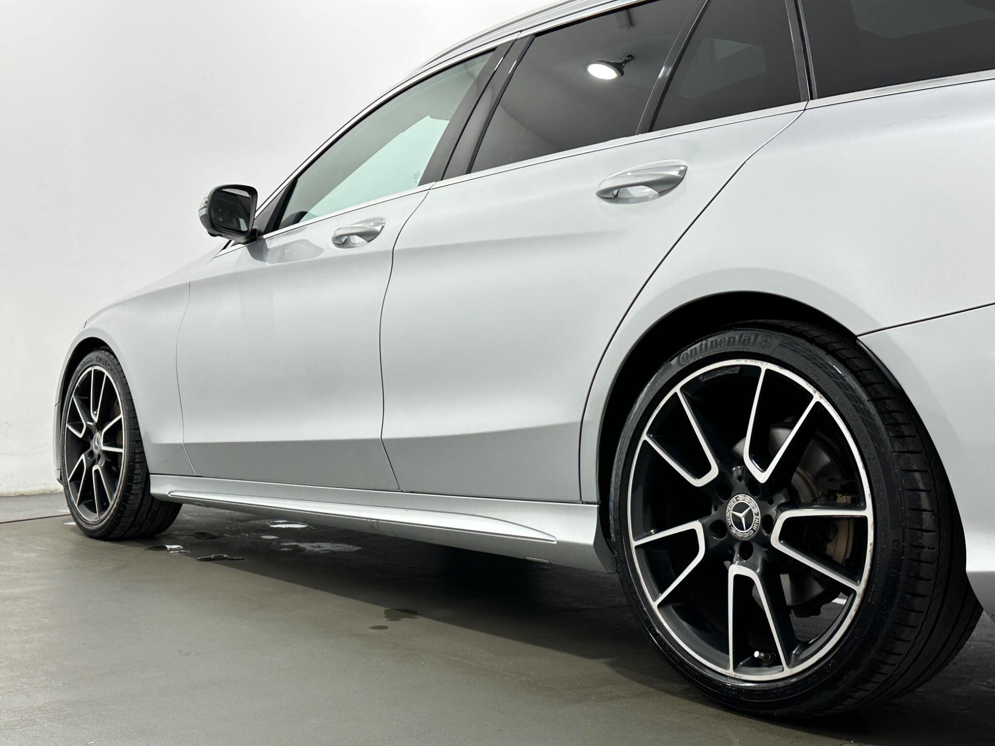 Mercedes-Benz C Class view 52