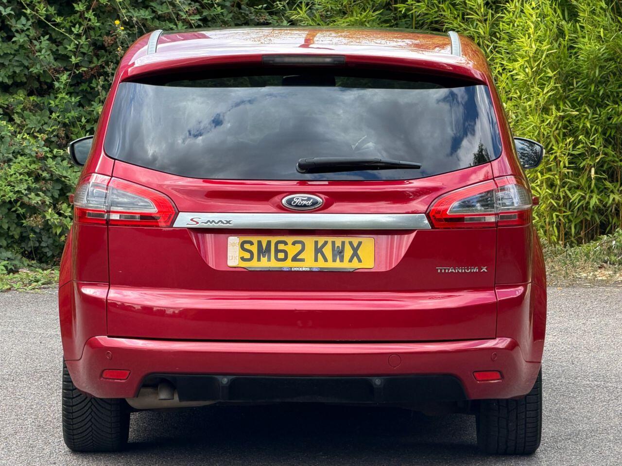 Ford S-Max view 6