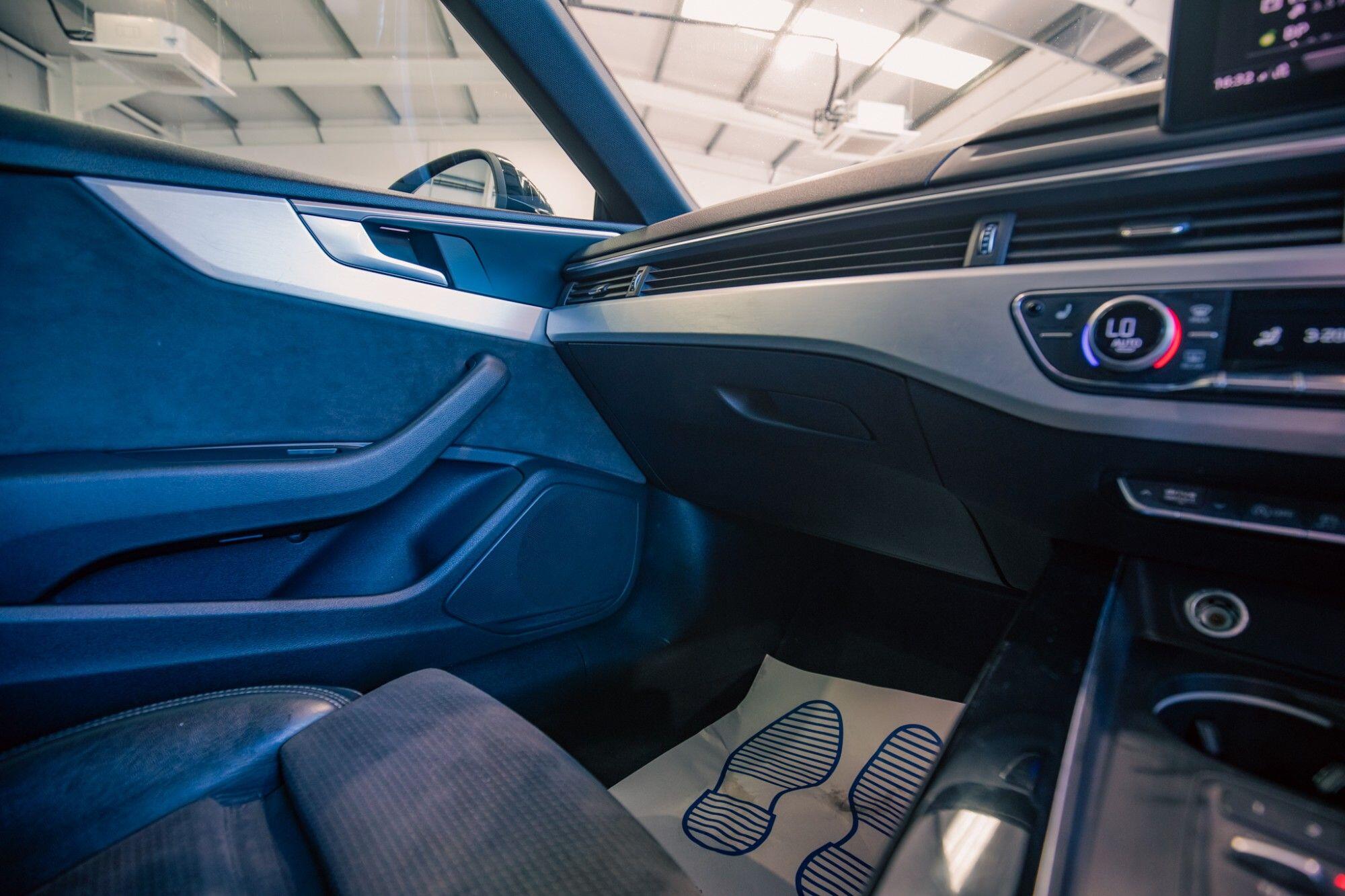 Audi A5 view 20