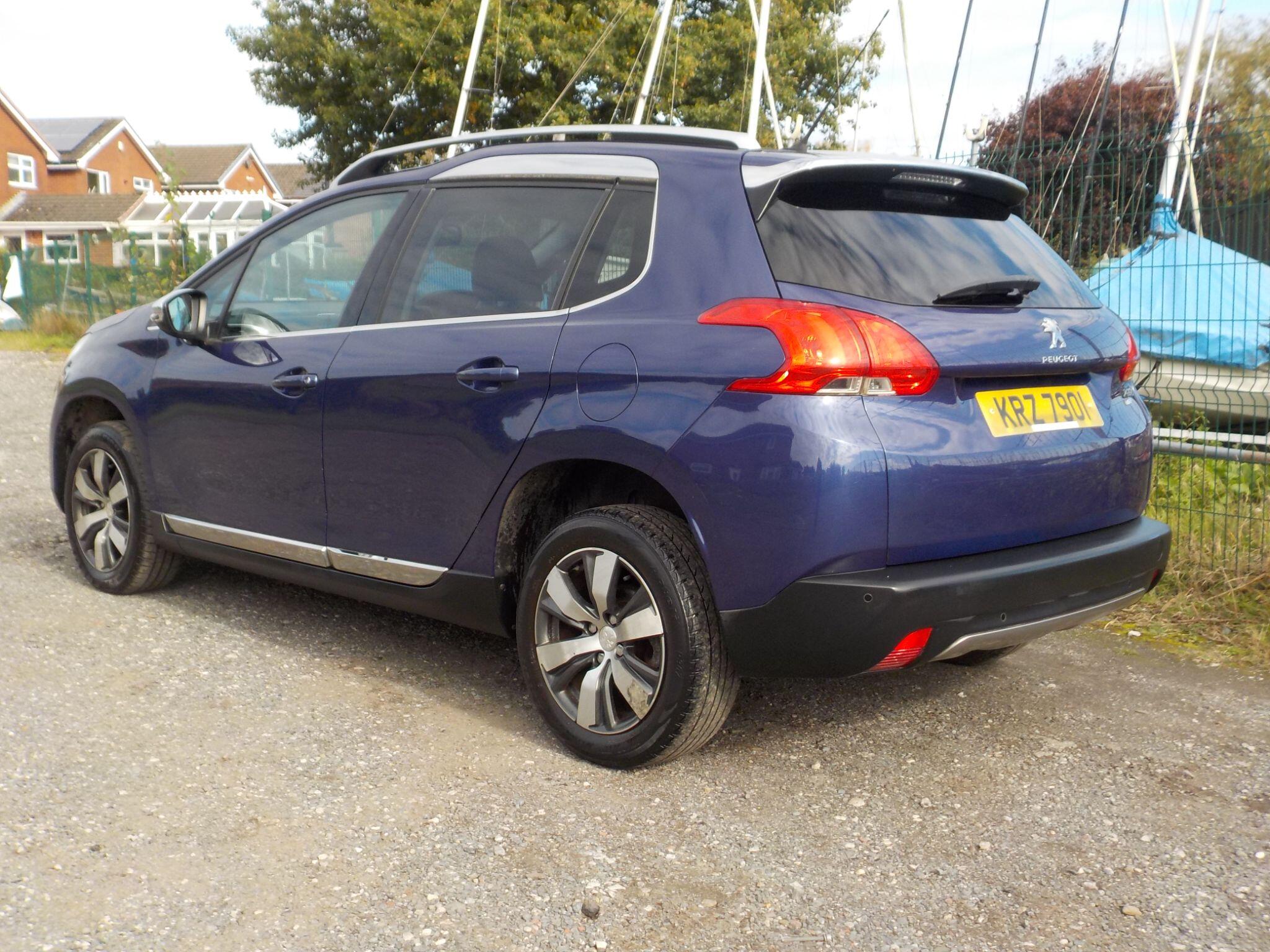 Peugeot 2008 1.6 e-HDi Allure Euro 5 (s/s) 5dr