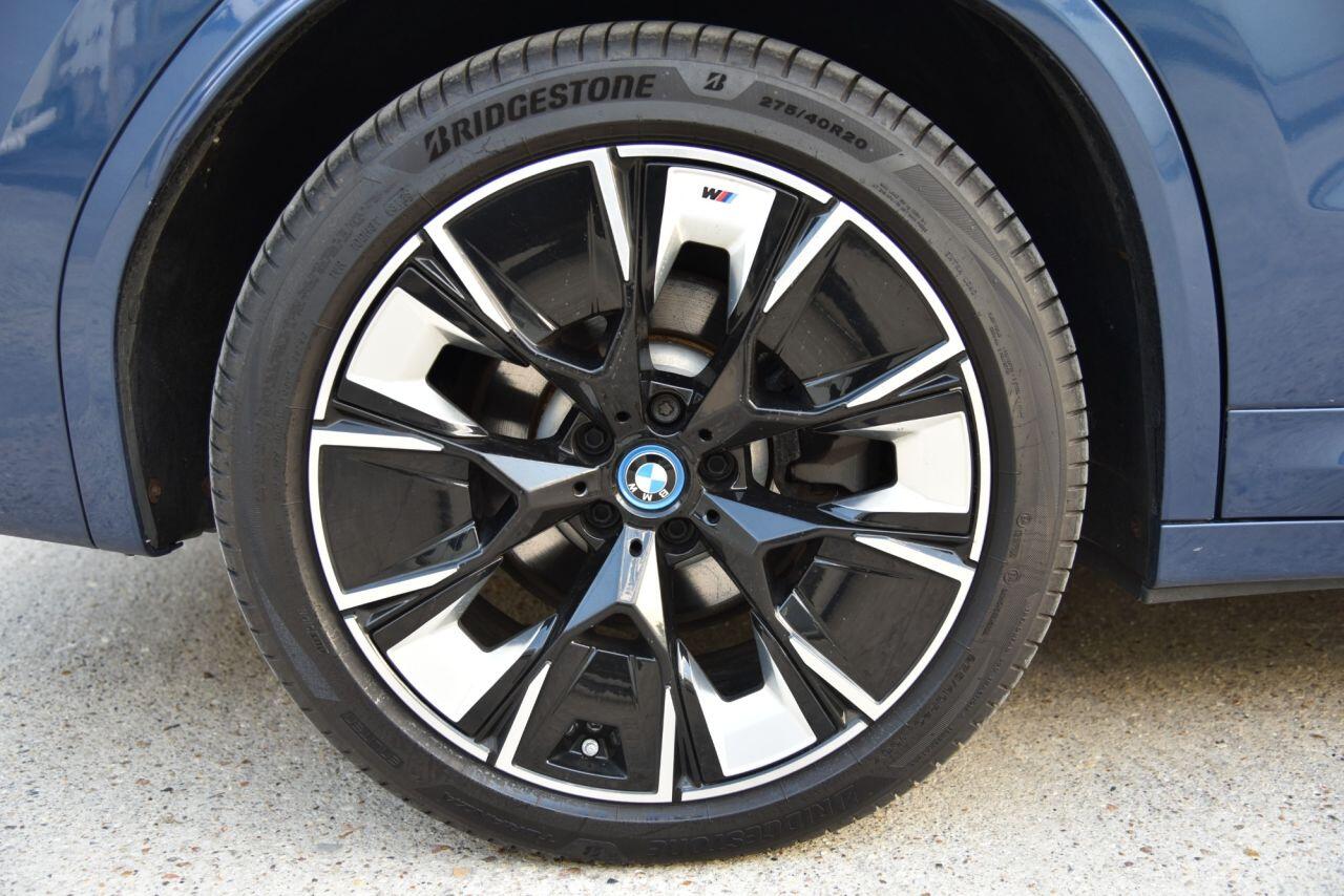 BMW Ix3 view 75