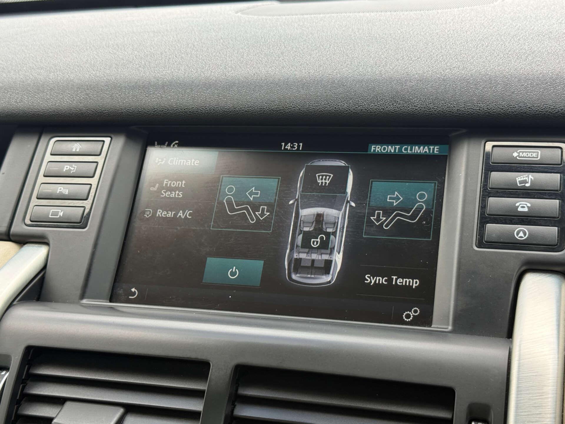 Land Rover Discovery Sport view 56