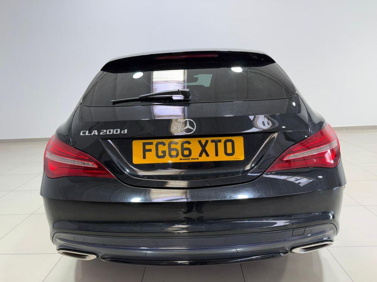 Mercedes-Benz CLA view 10