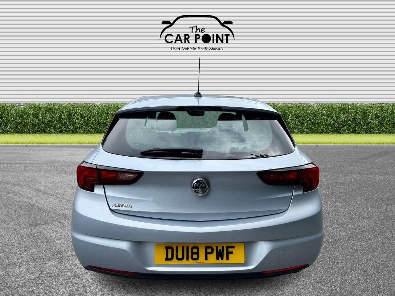 Vauxhall Astra view 11