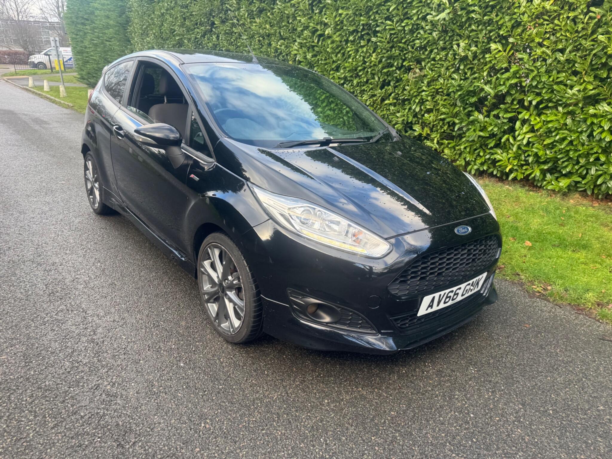 2016 Ford Fiesta image 3