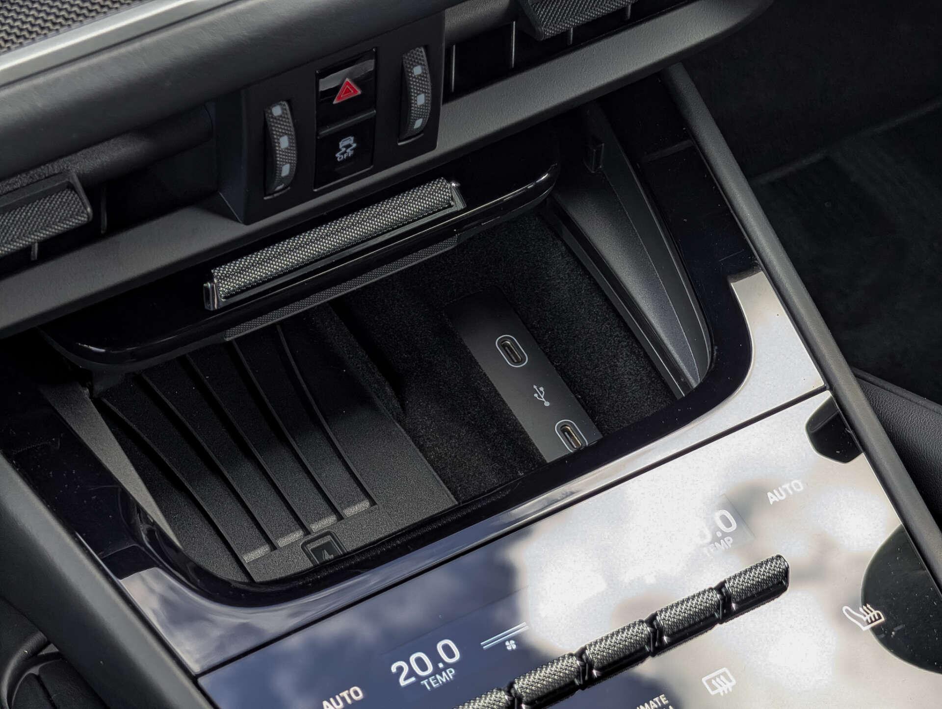 Porsche Cayenne view 45