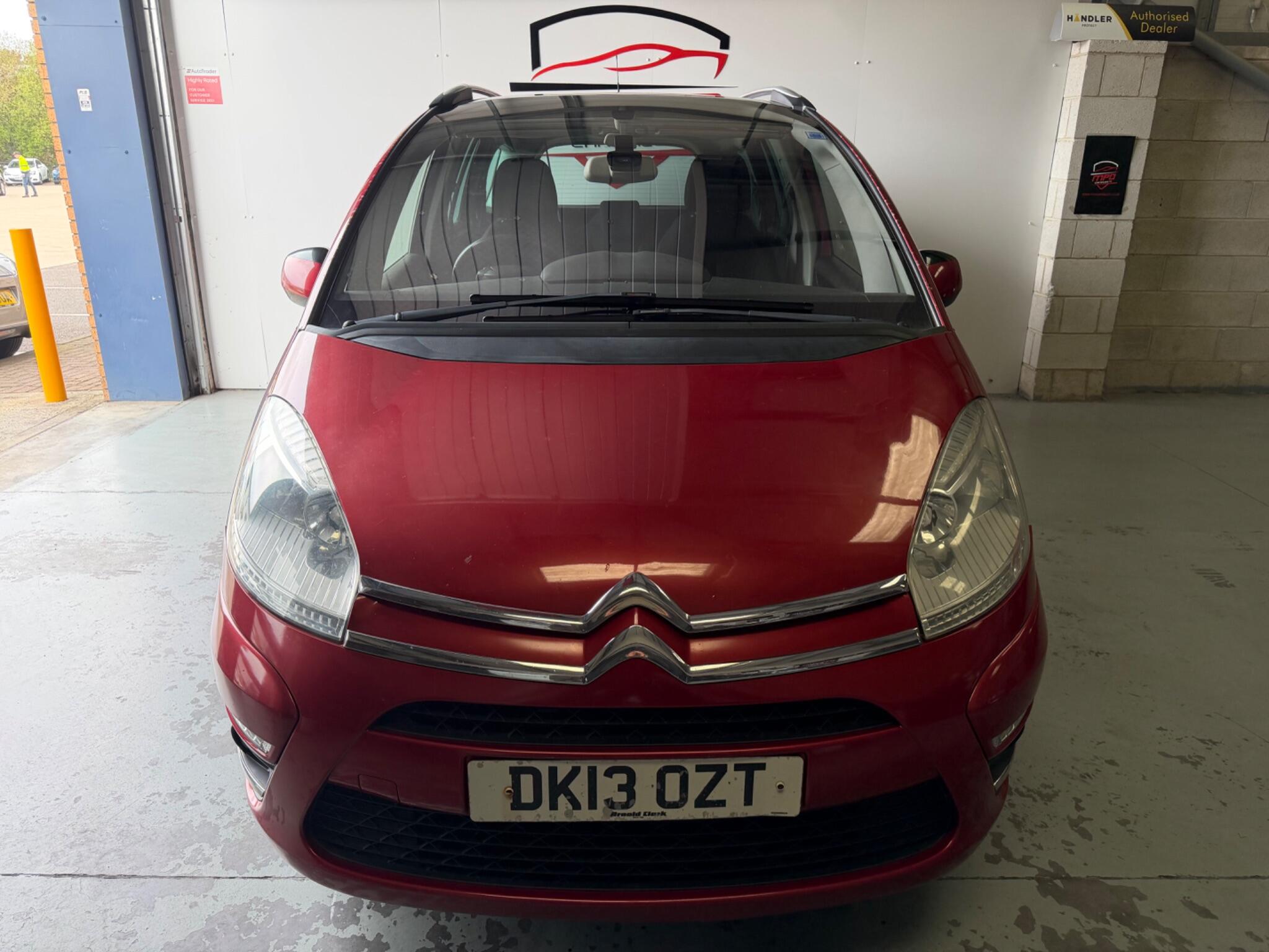 Citroen Grand C4 Picasso view 3
