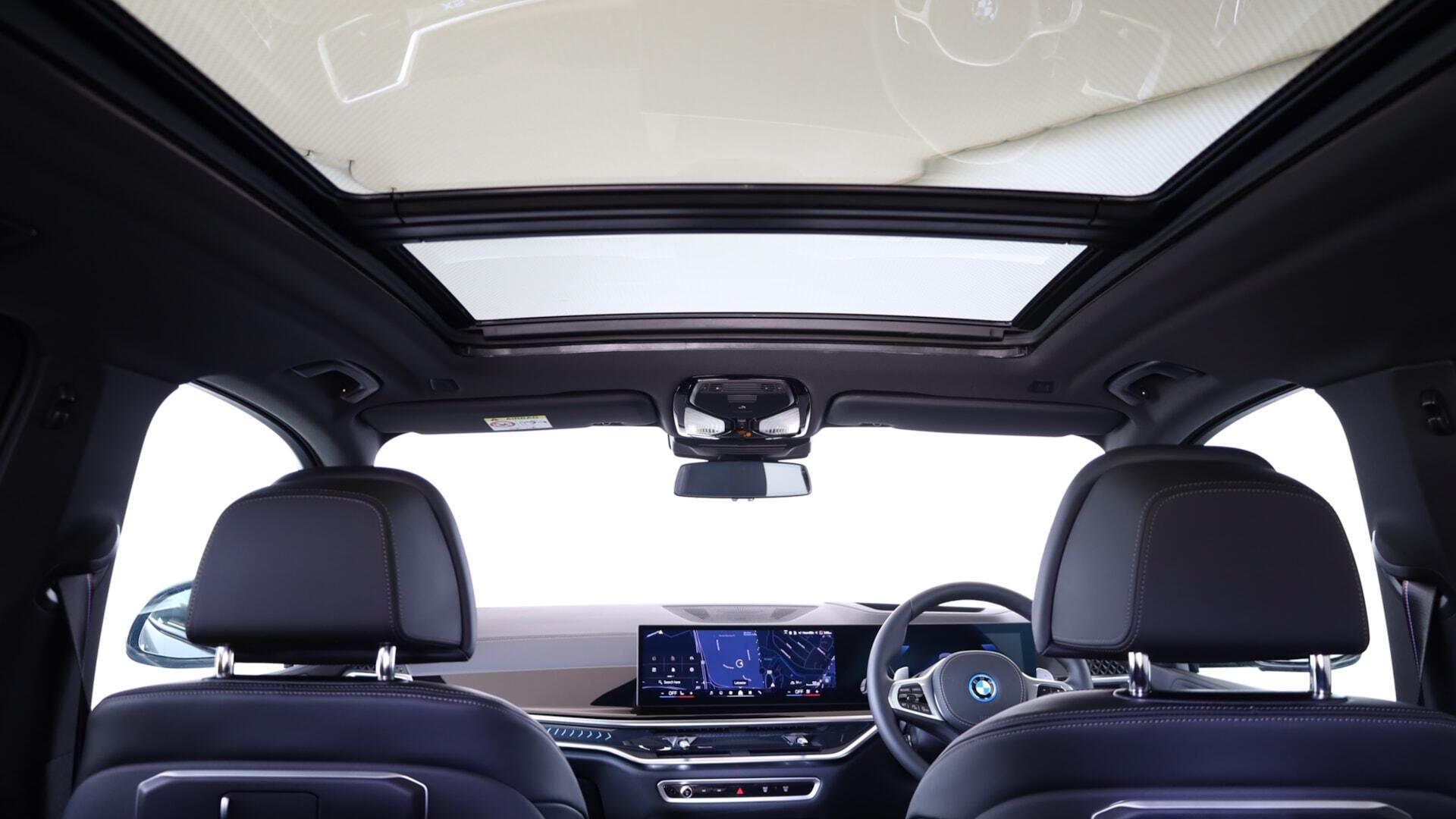 BMW X5 view 20