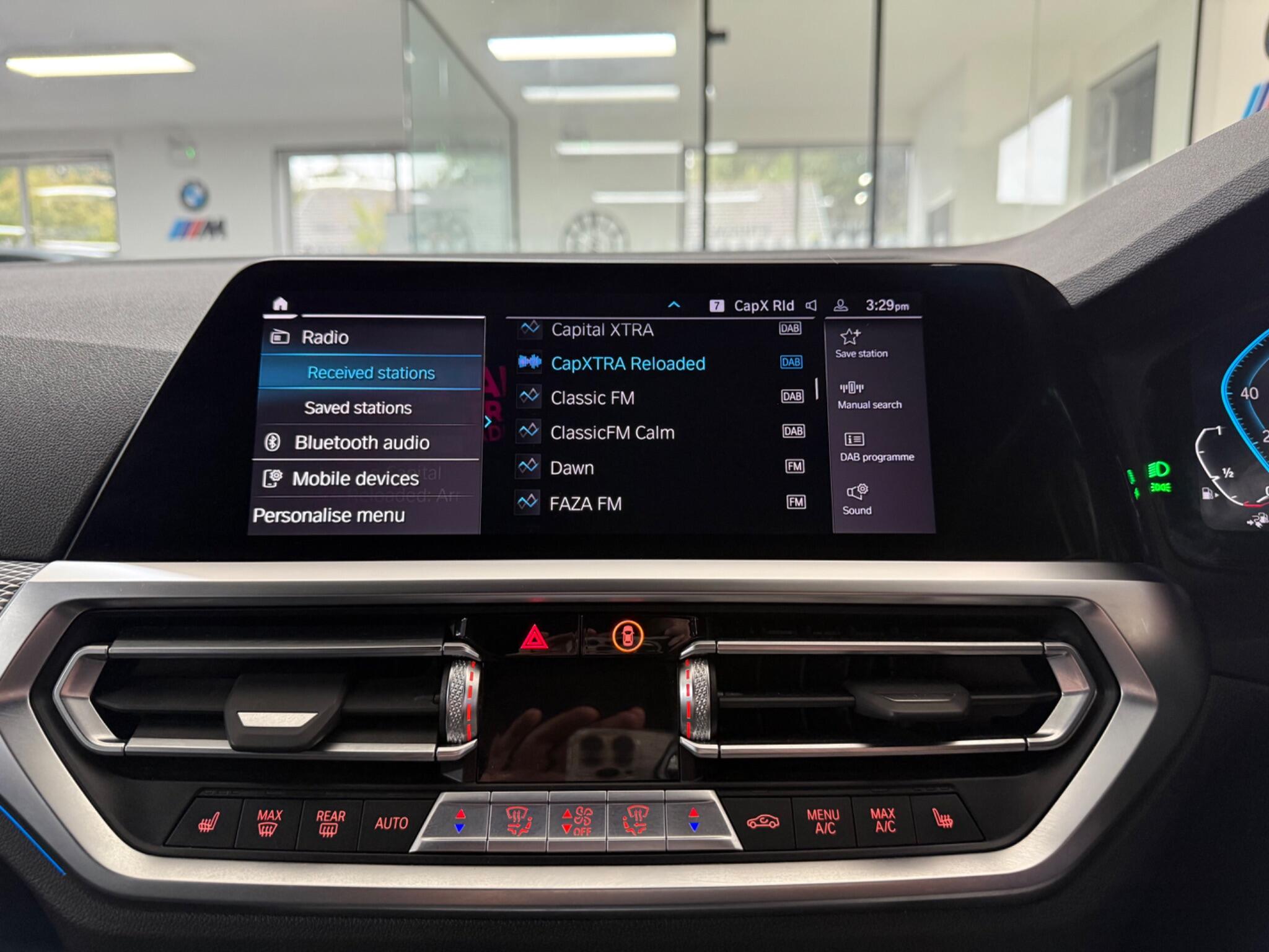 BMW 3 Series view 10