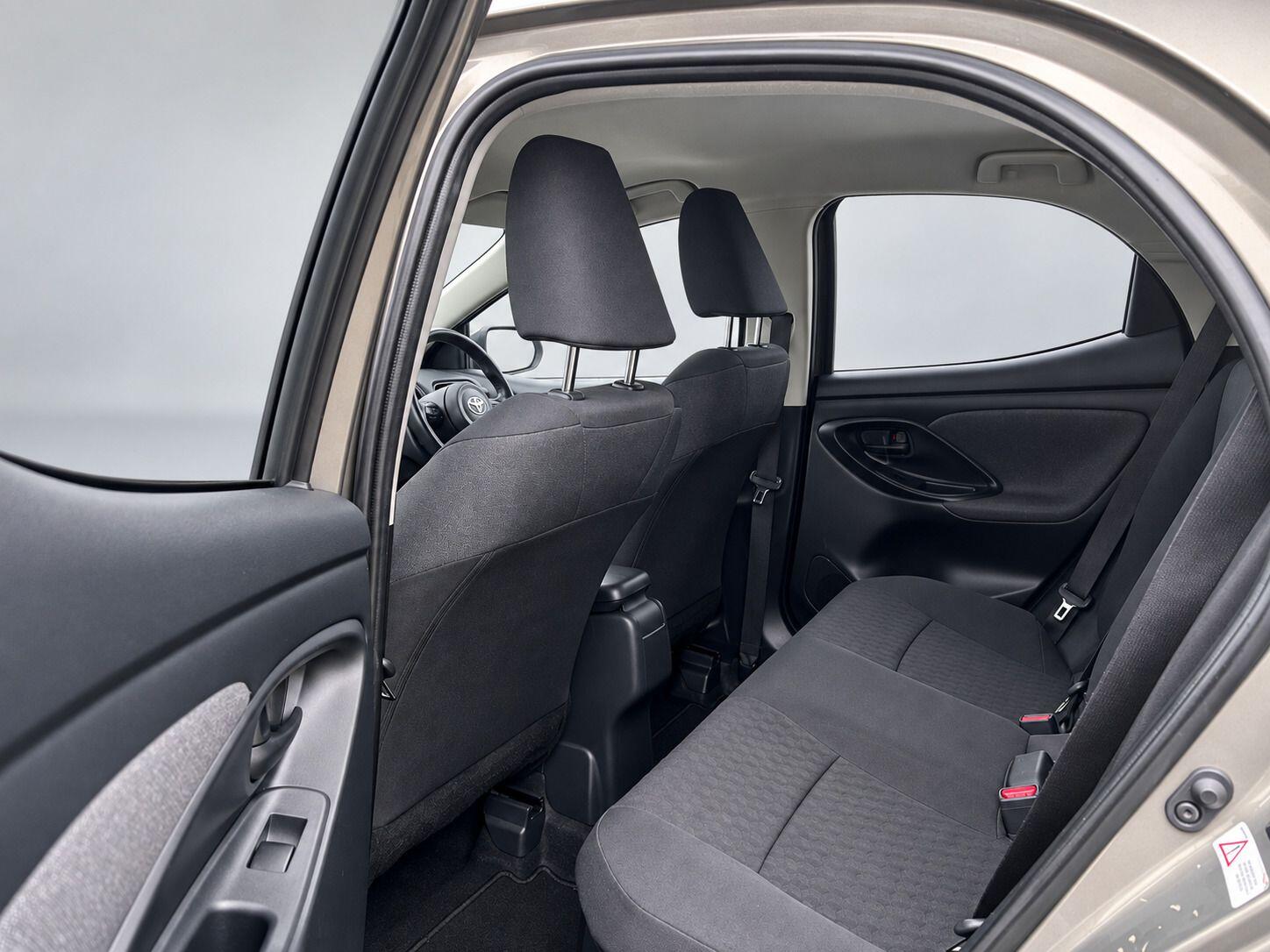 Toyota Yaris view 30