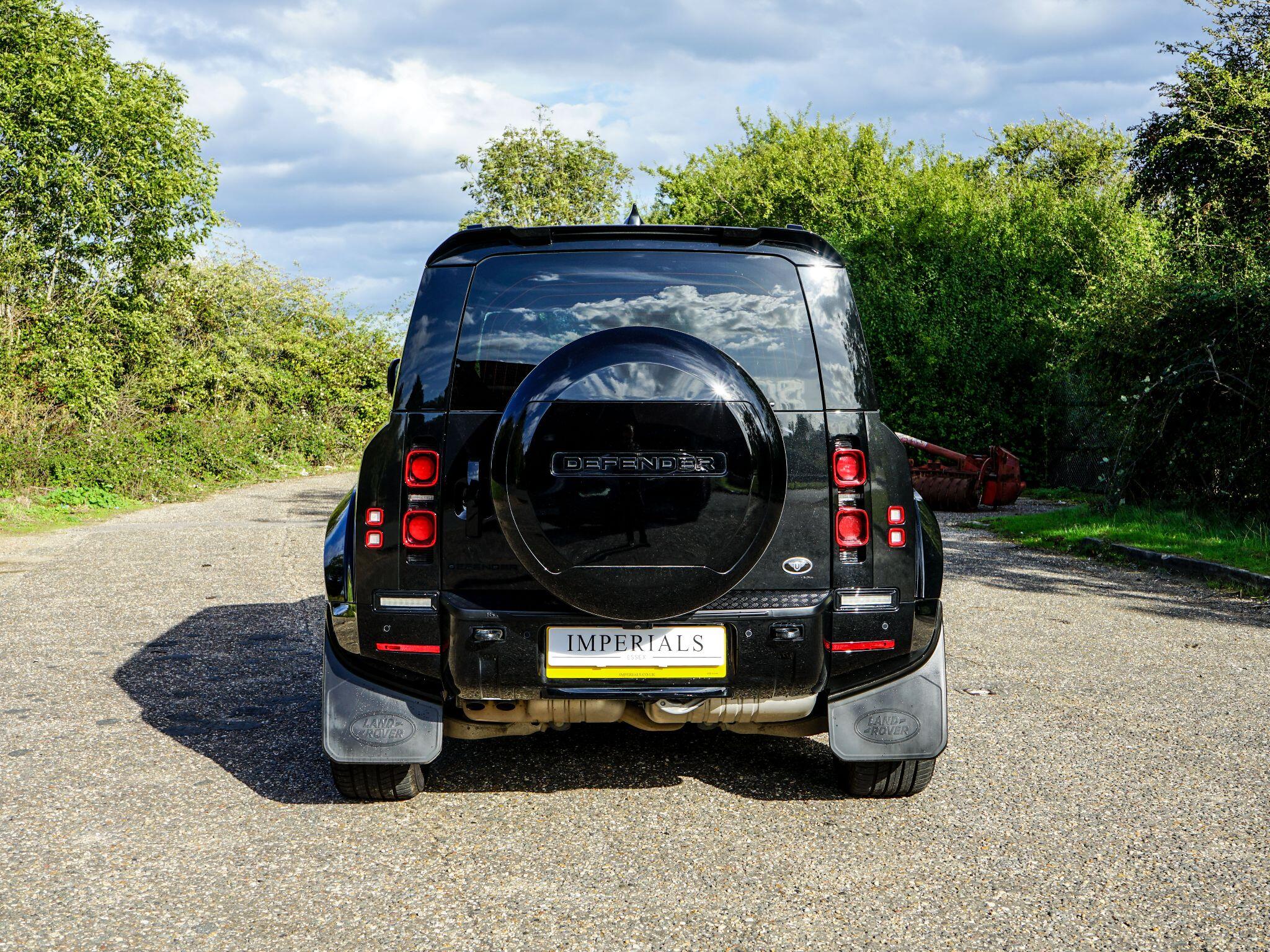 Land Rover Defender view 11