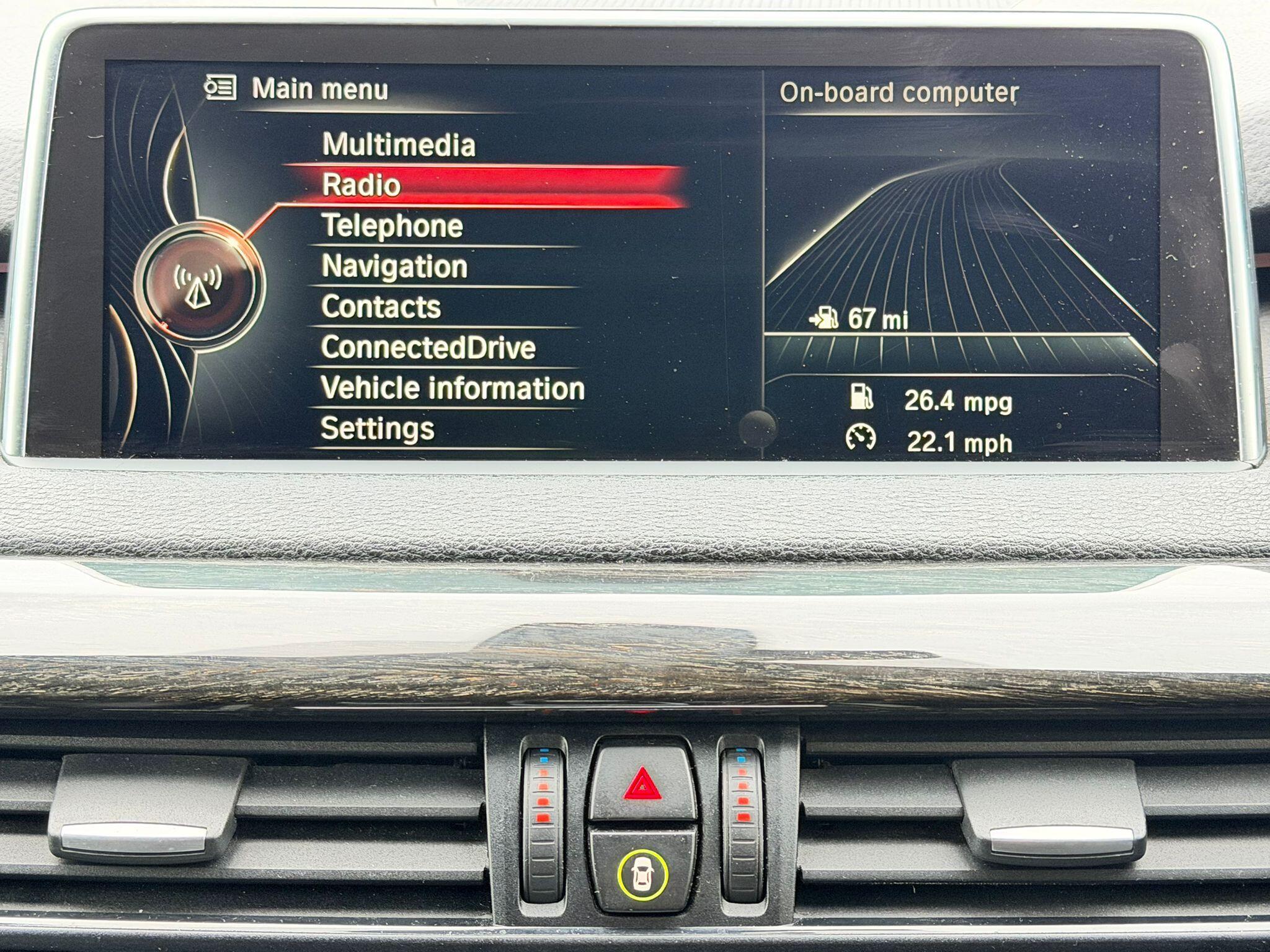 BMW X5 view 7