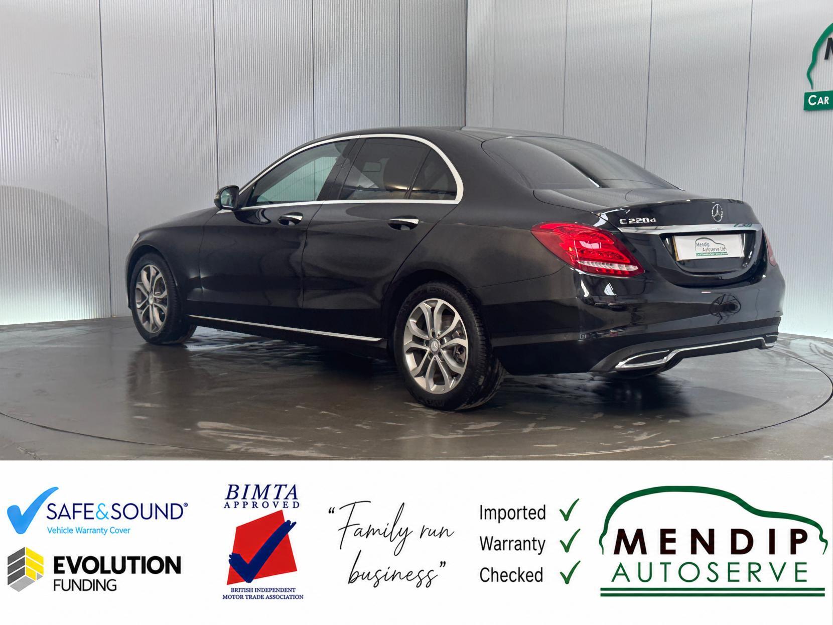 Mercedes-Benz C Class view 11